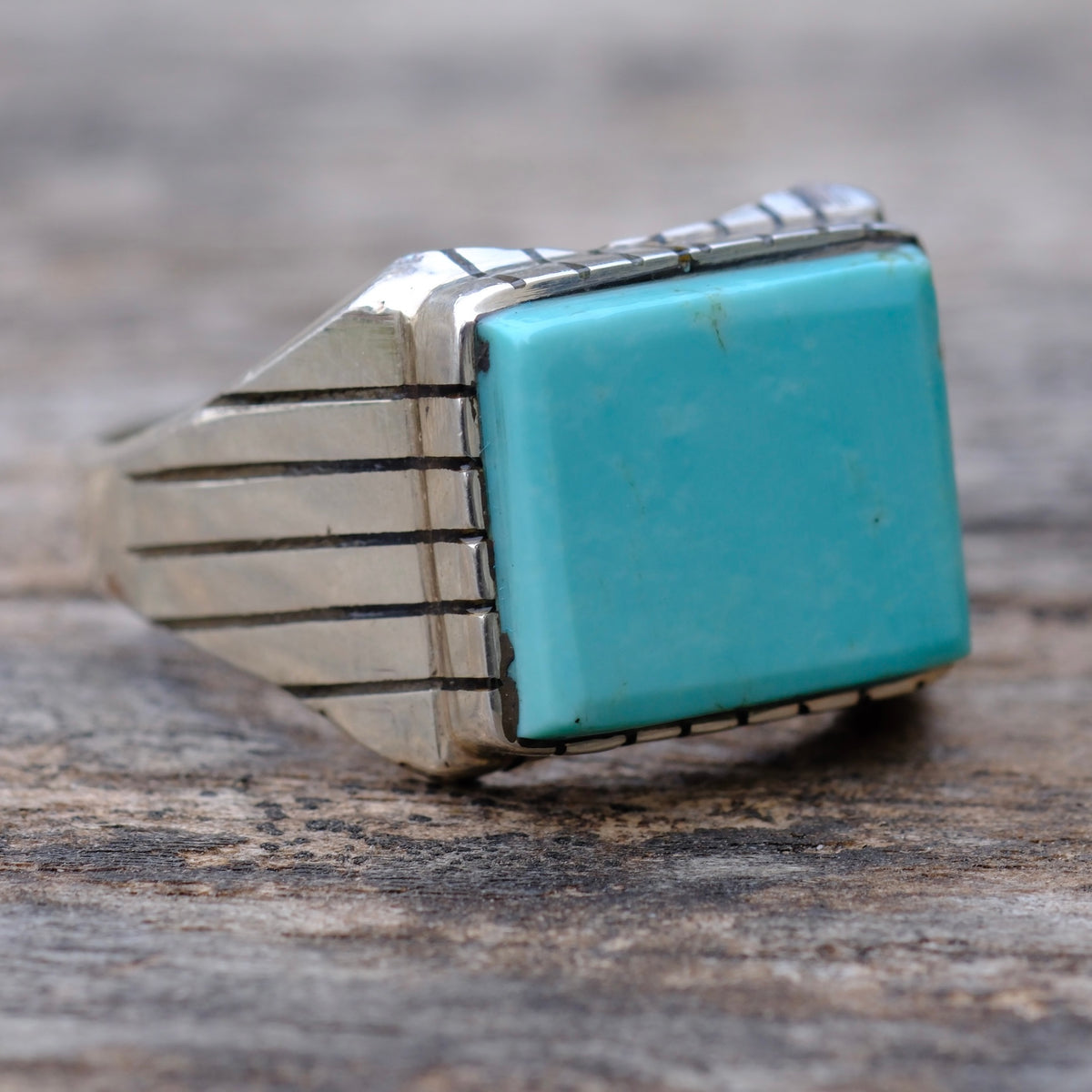 Vintage Sterling Turquoise Ribbed Band Ring 13
