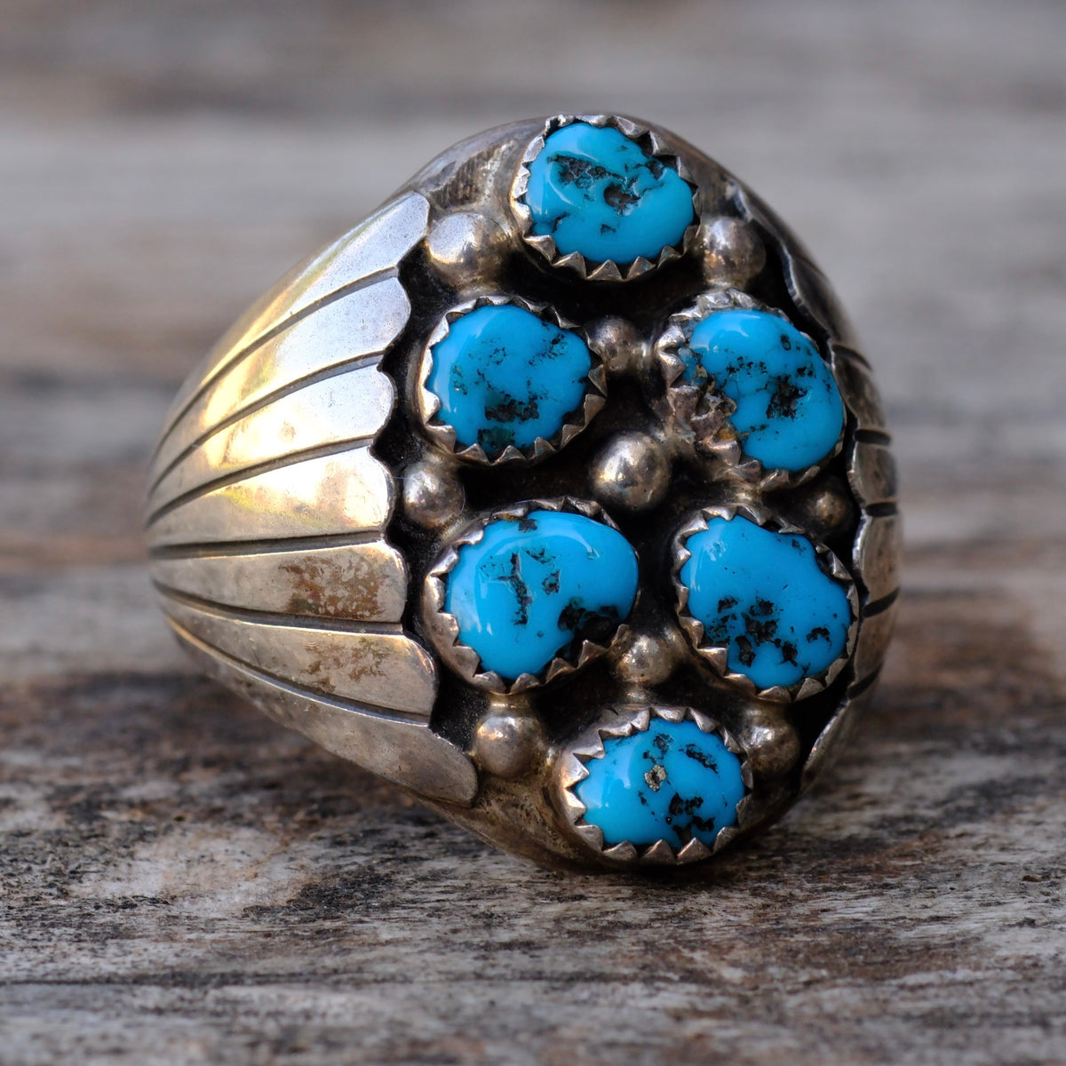 VintageSterling Turquoise Cluster Ribbed Band Ring 11
