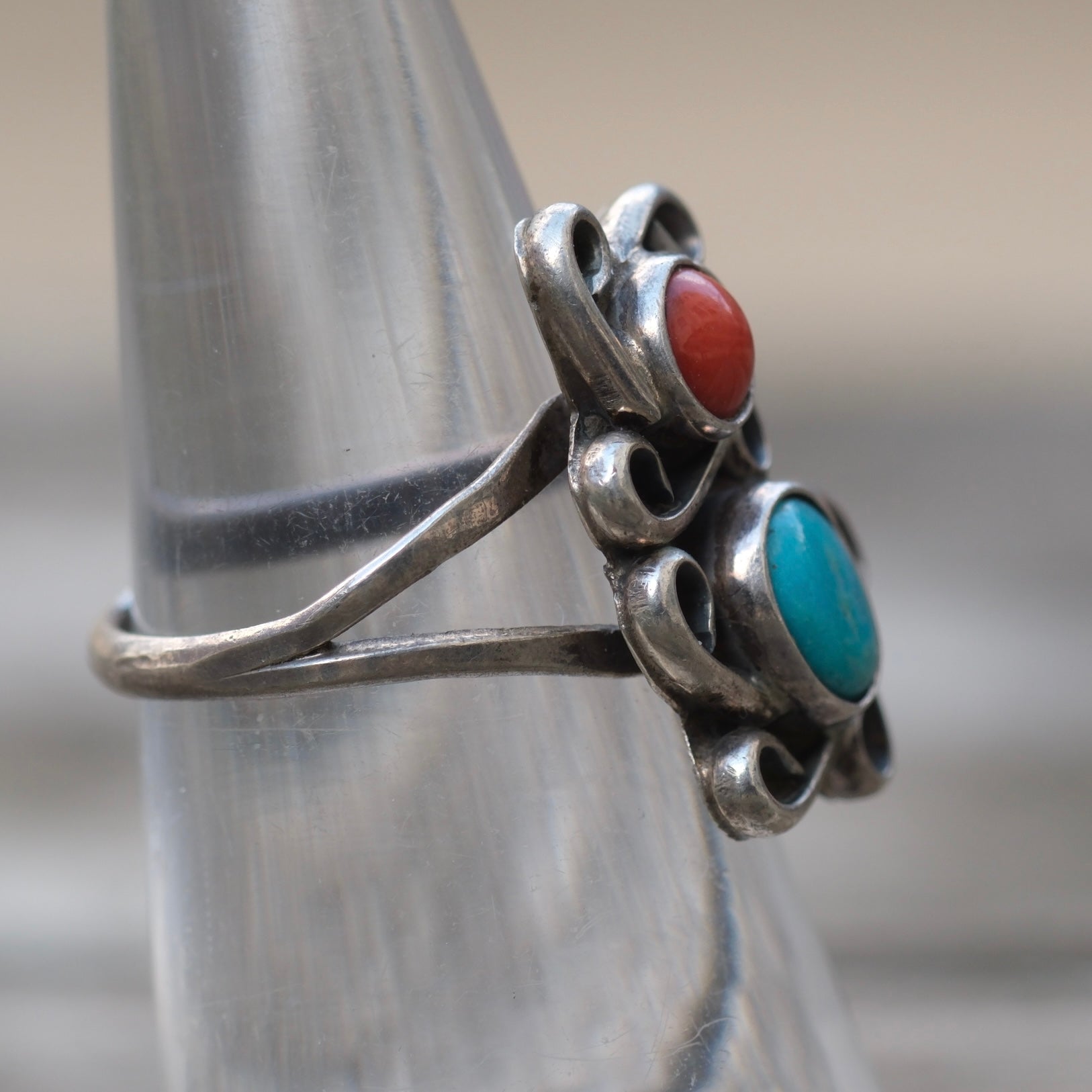 Vintage Sterling Turquoise and Coral Ring 5