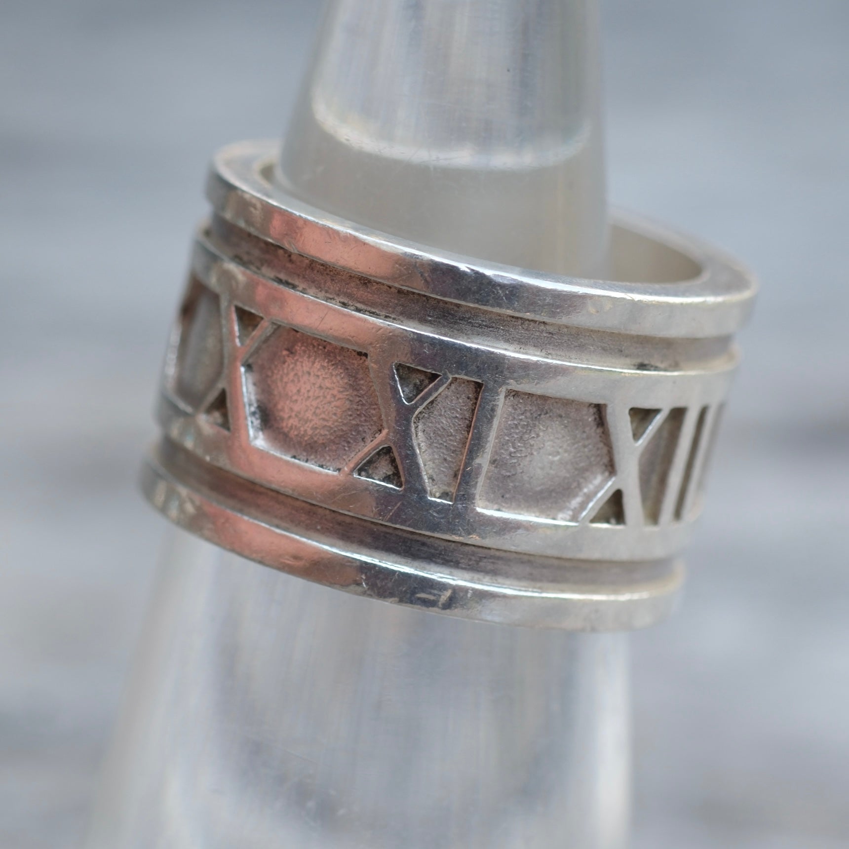 Vintage Sterling Silver Tiffanys Roman Numeral Band 4.75
