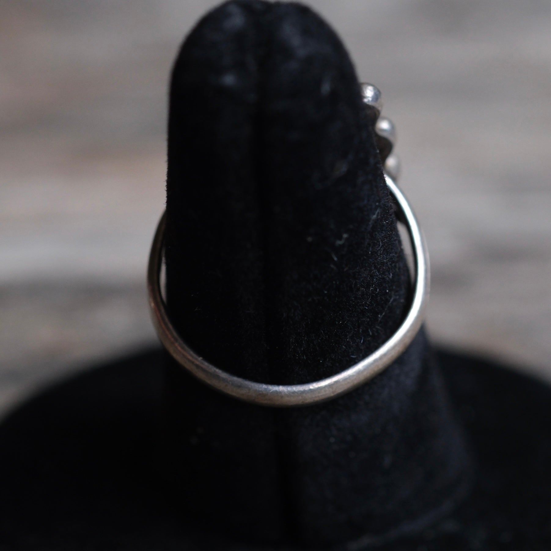 Vintage Sterling Turquoise and Onyx Florette Ring 6