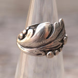 Vintage Sterling Silver Floral Band 4.75