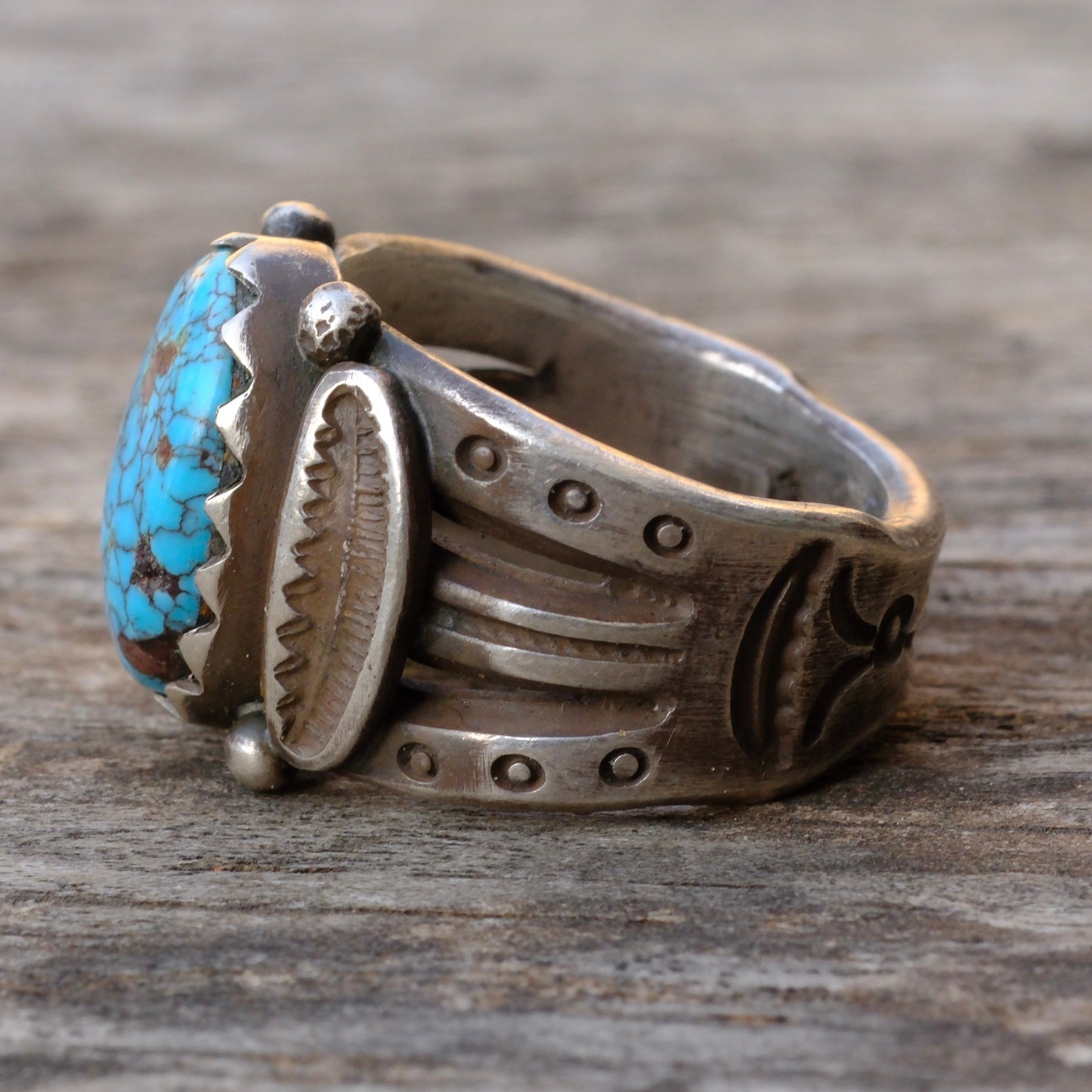 Heavy Ingot Sterling Silver Stamped Band Turquoise Ring 7