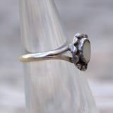 Vintage Sterling Mother Of Pearl Feather Ring 4.5