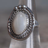 Vintage Sterling Mother Of Pearl Ring 7