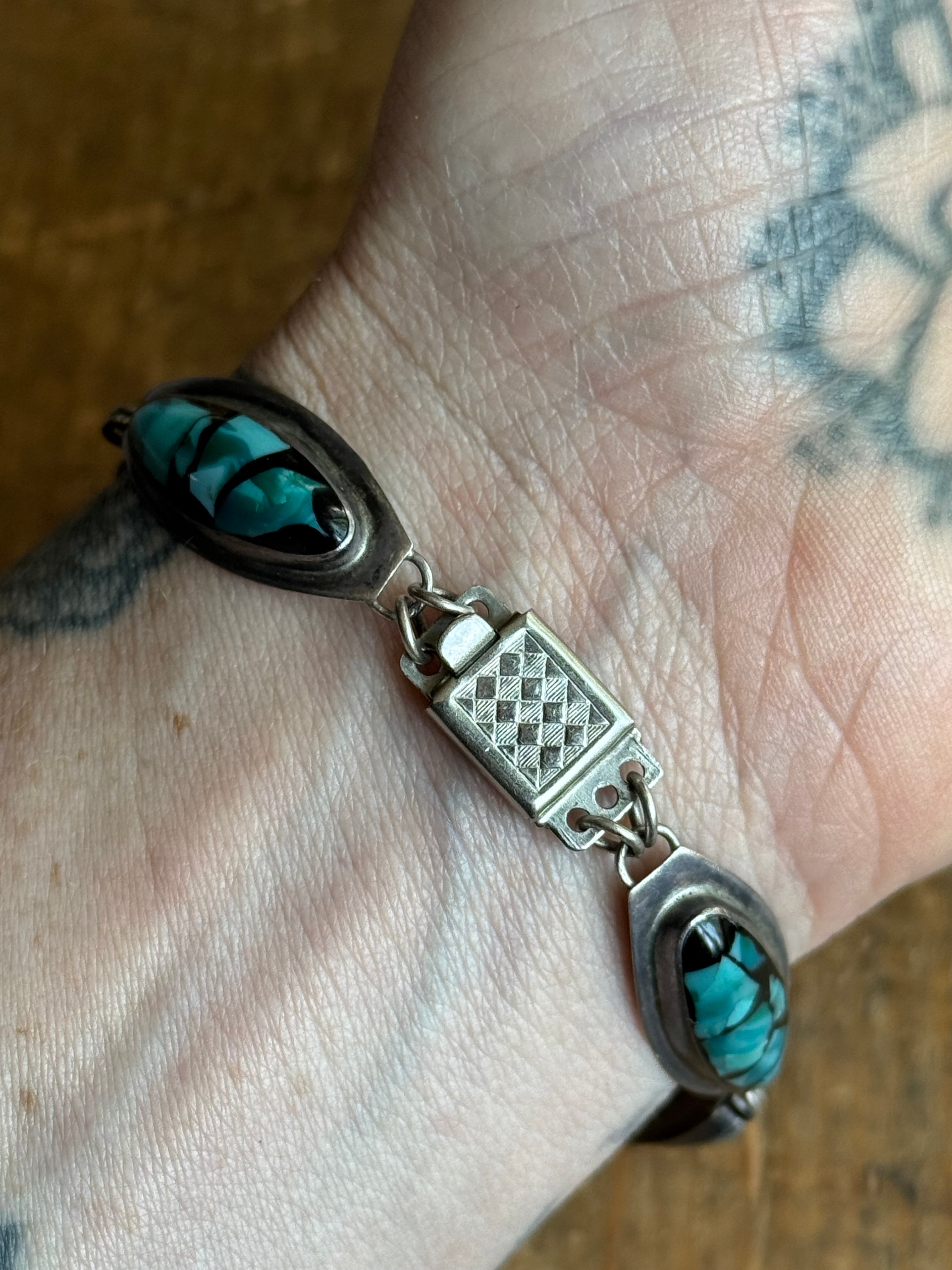 Vintage Sterling Silver 6.75” Turquoise Resin Link Bracelet