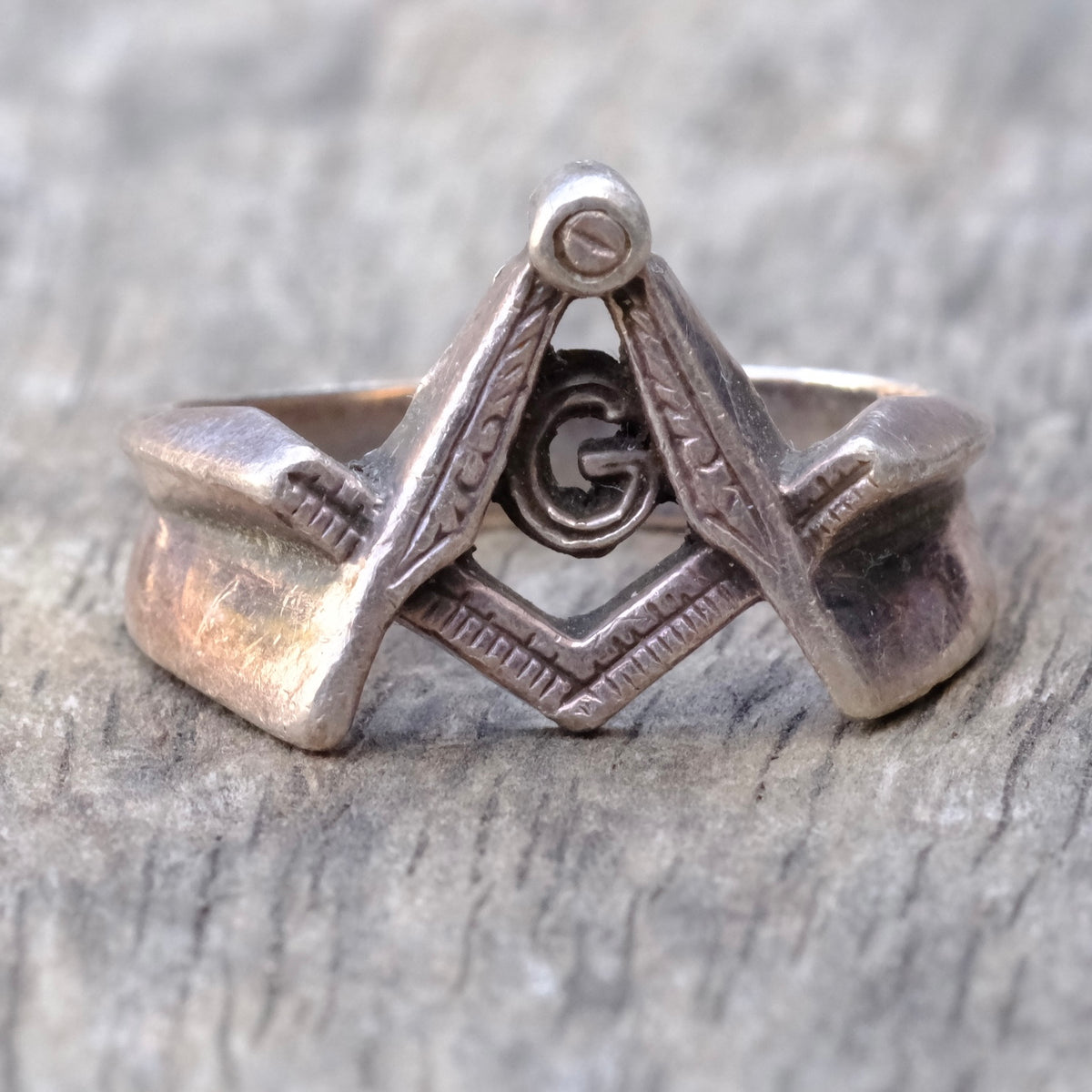 Vintage Sterling Free Masons Ring 8.75