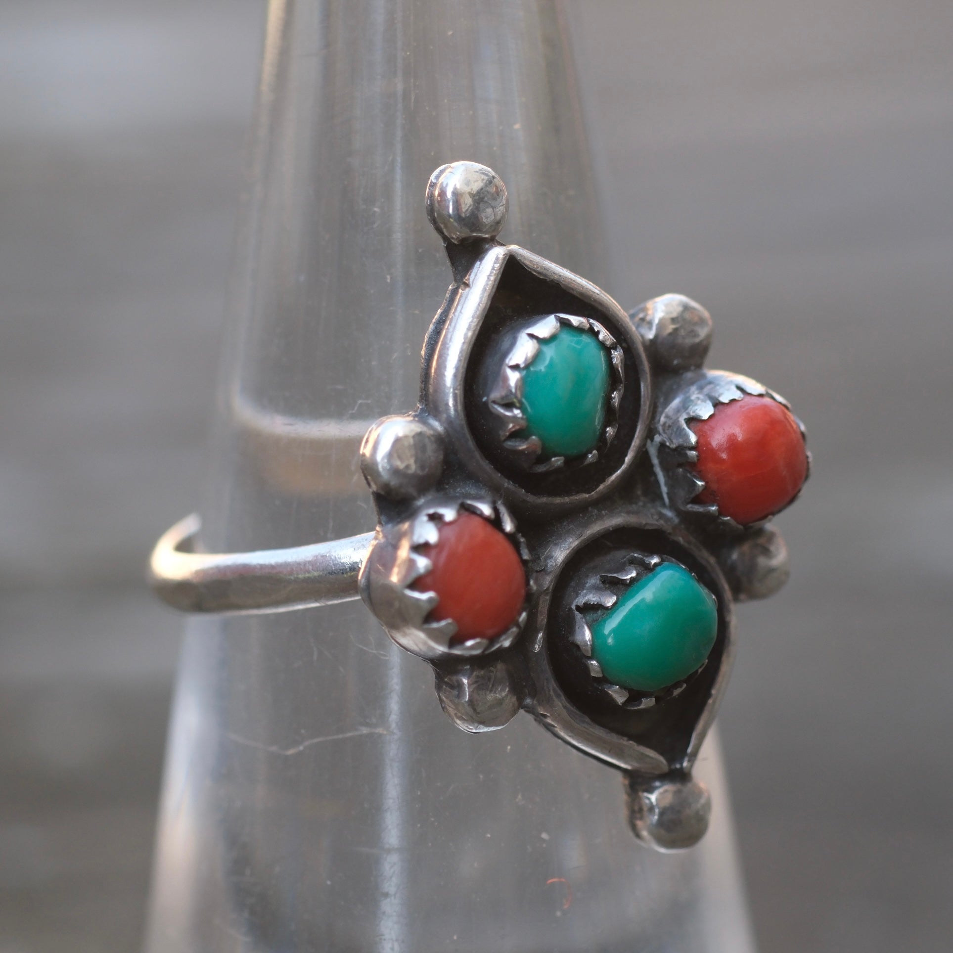 Vintage Sterling Turquoise and Coral Cluster Ring 5.25