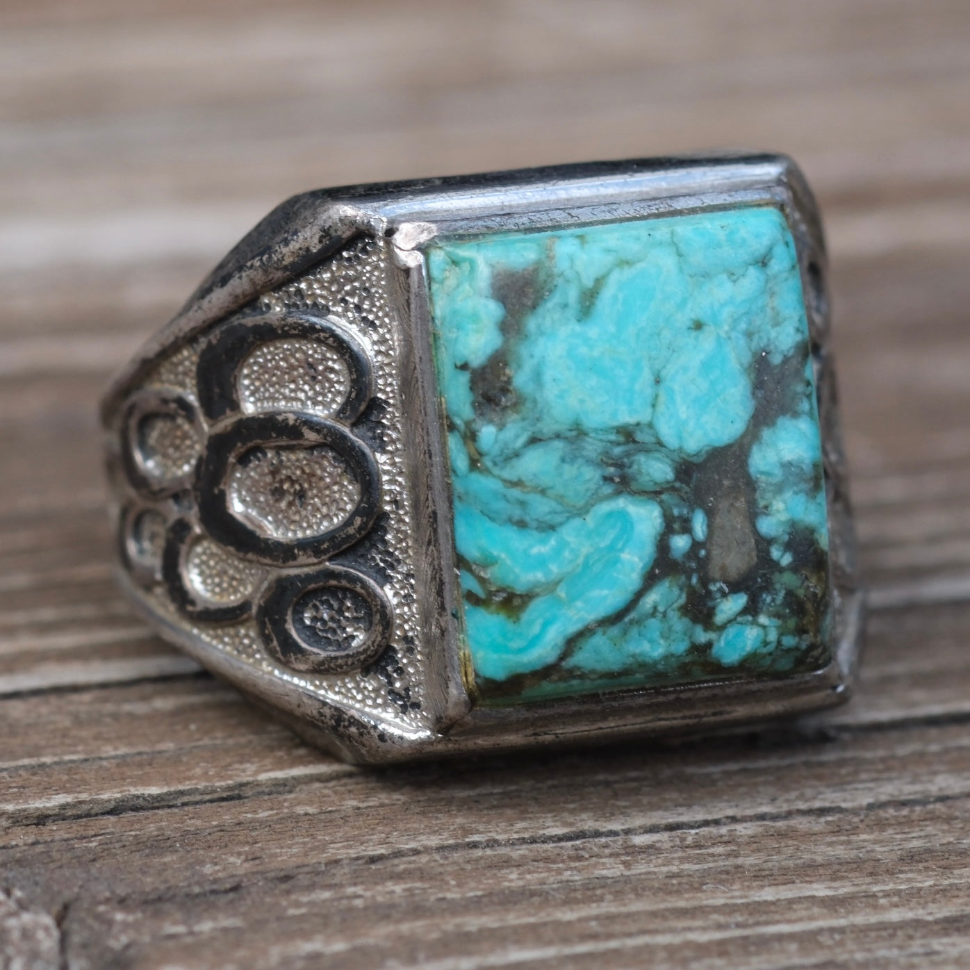 Vintage Sterling Turquoise Ring 8.75