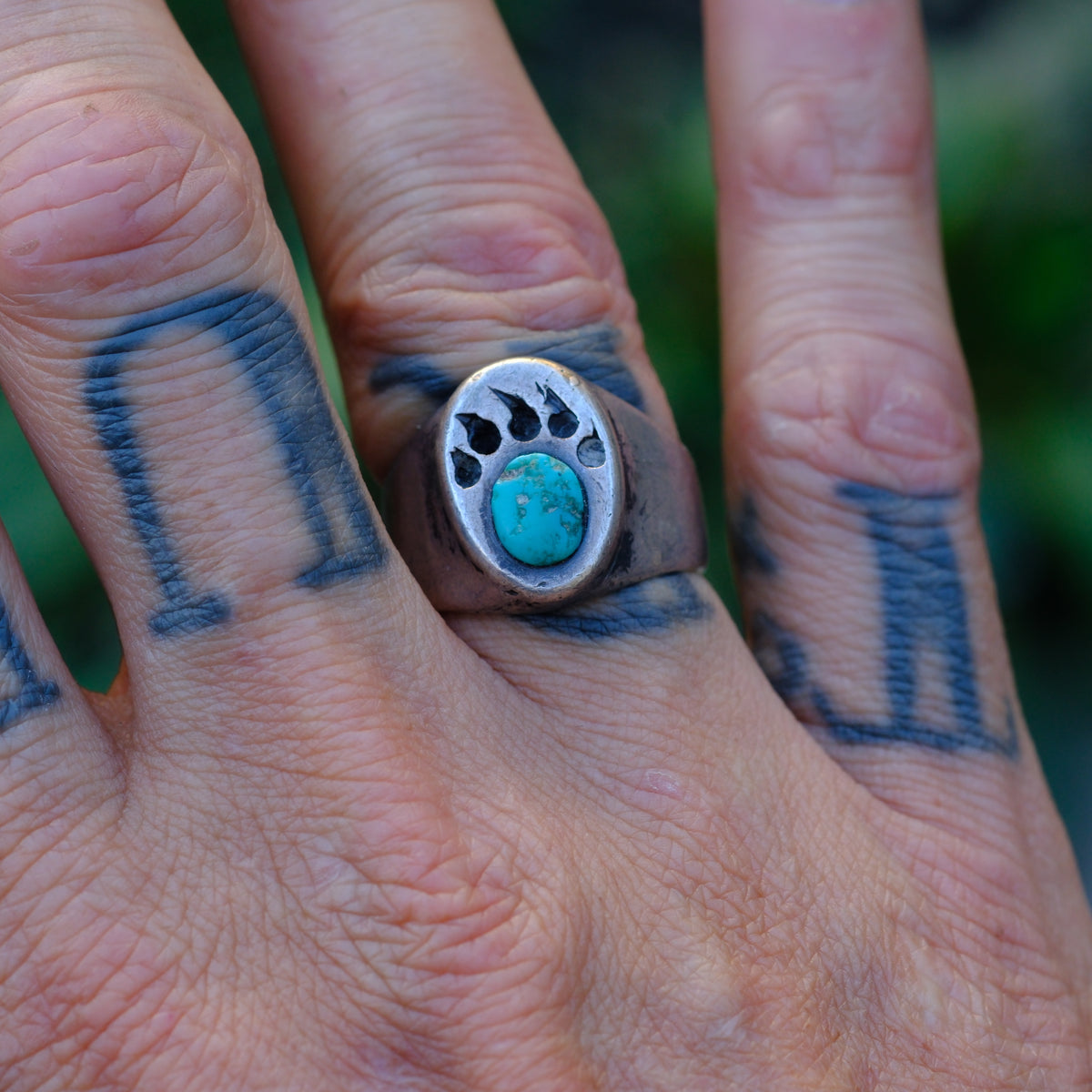 Vintage Sterling turquoise Bear Paw Ring 8.25