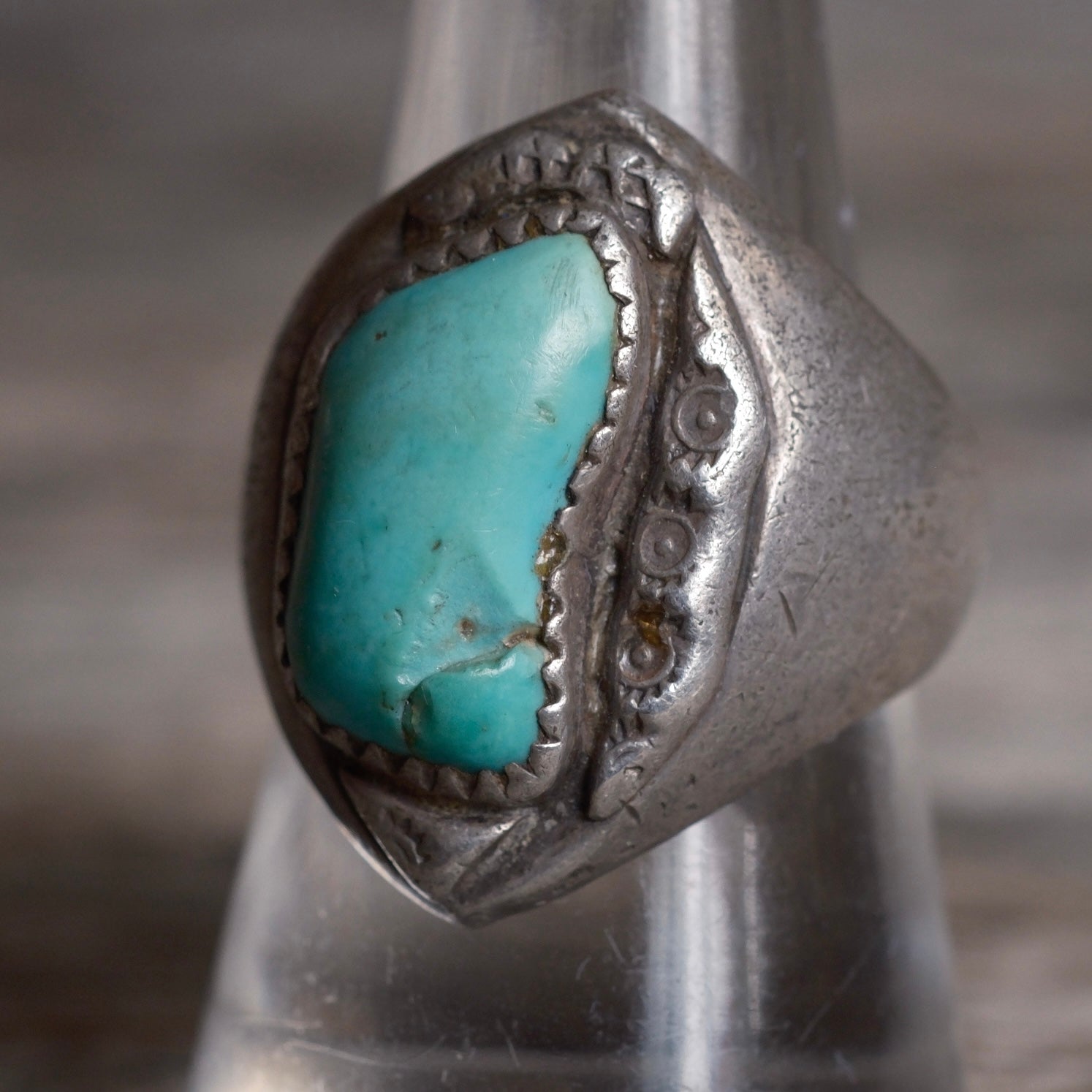 Older Vintage Sterling Chunky Turquoise Ring 8.75