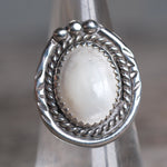 Vintage Sterling Mother Of Pearl Ring 7