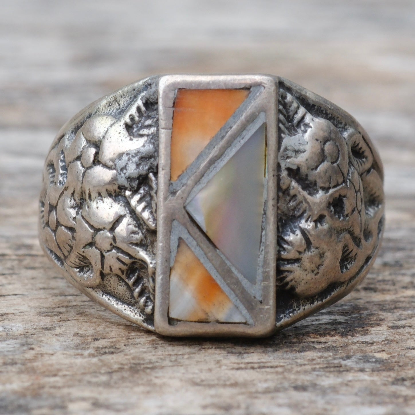 Vintage Sterling Mother Of Pearl and Spiny Oyster Inlay Floral Ring 9.5