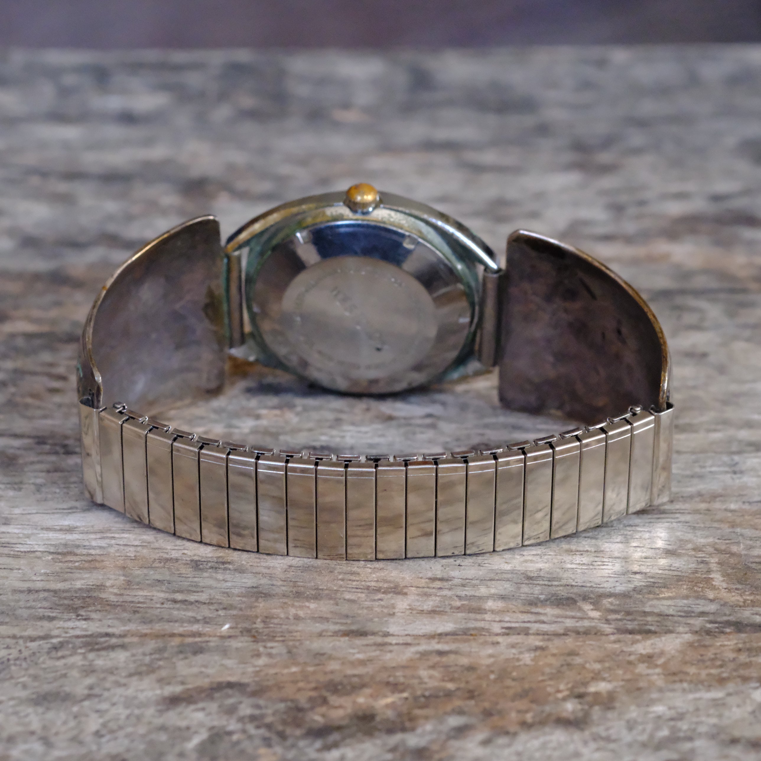 Vintage Sterling Crushed Turquoise and Coral Inlay Ring