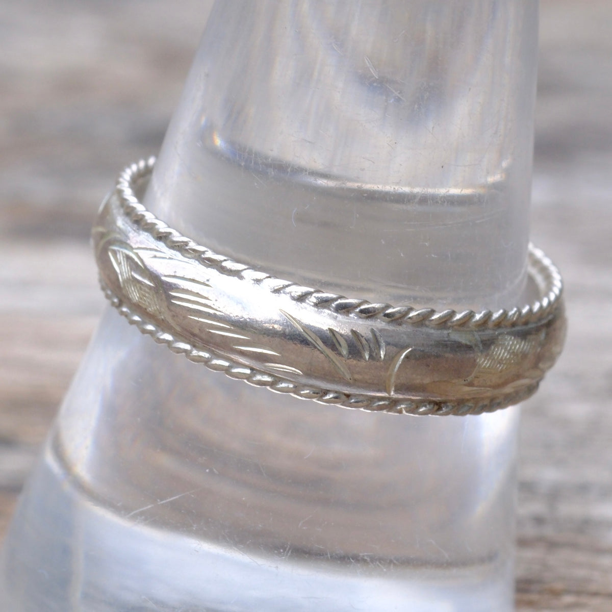 Vintage Sterling Silver Scroll Band Ring 10