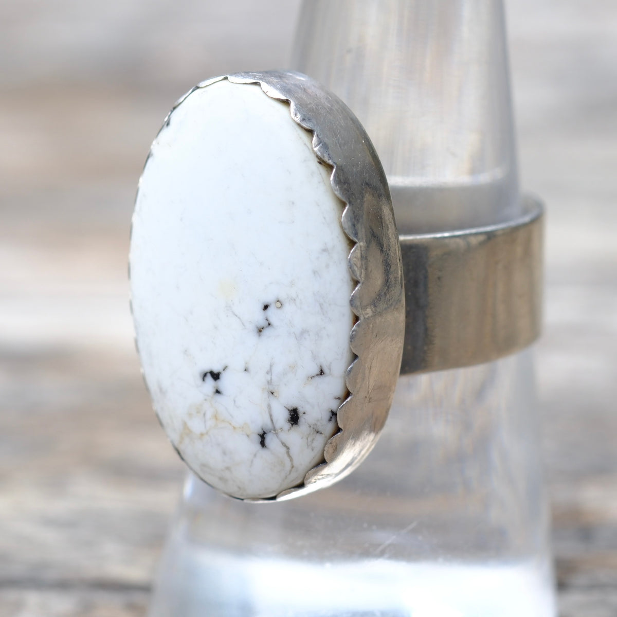 Vintage Sterling White Buffalo Ring 8.5
