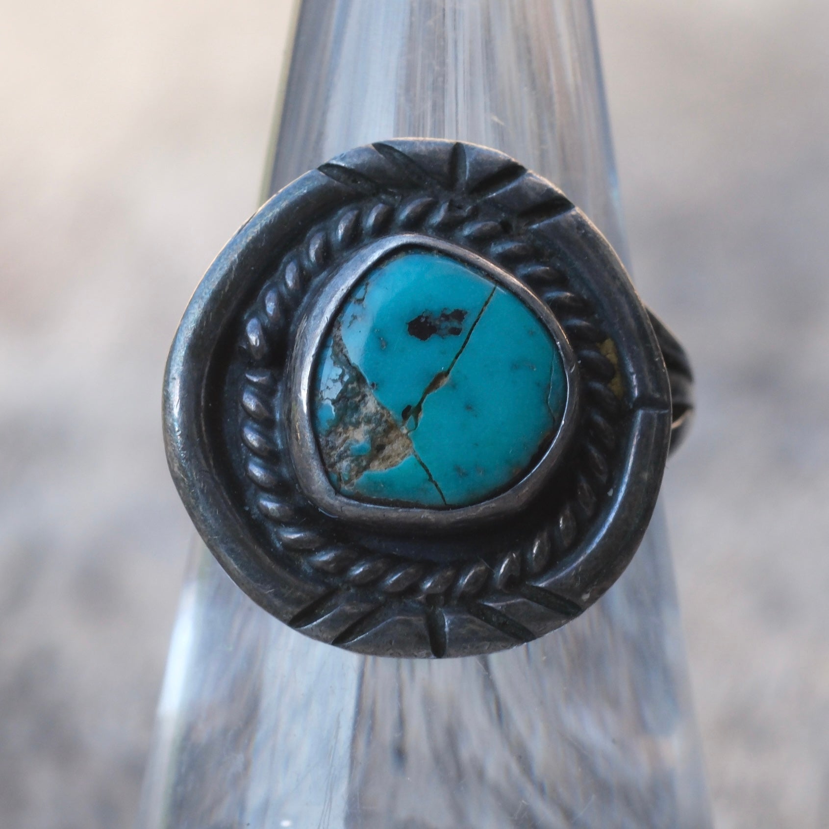 Vintage Sterling Turquoise Roper Ring 5.75