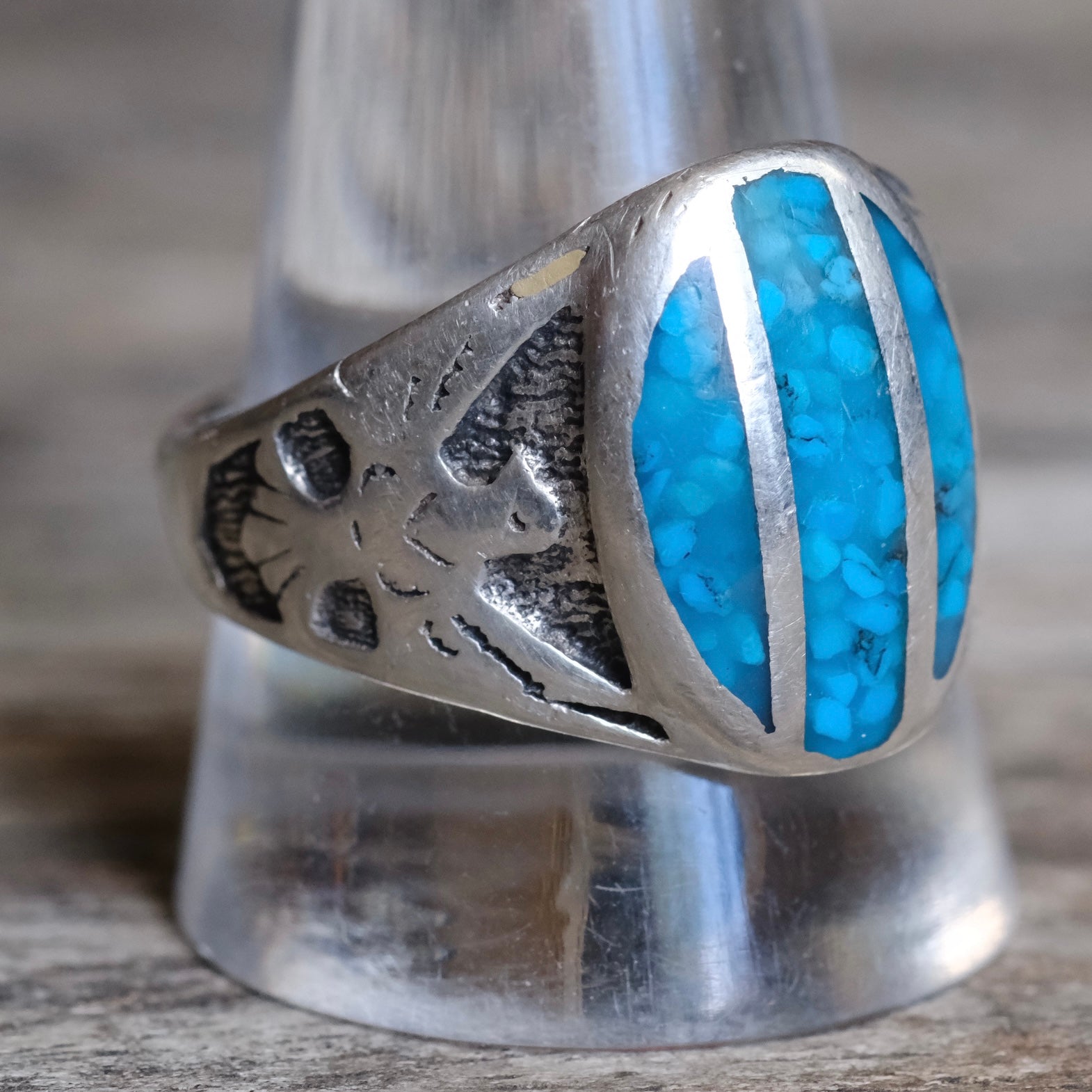 Vintage Sterling Crushed Turquoise Inlay Thunderbird Ring 11.75