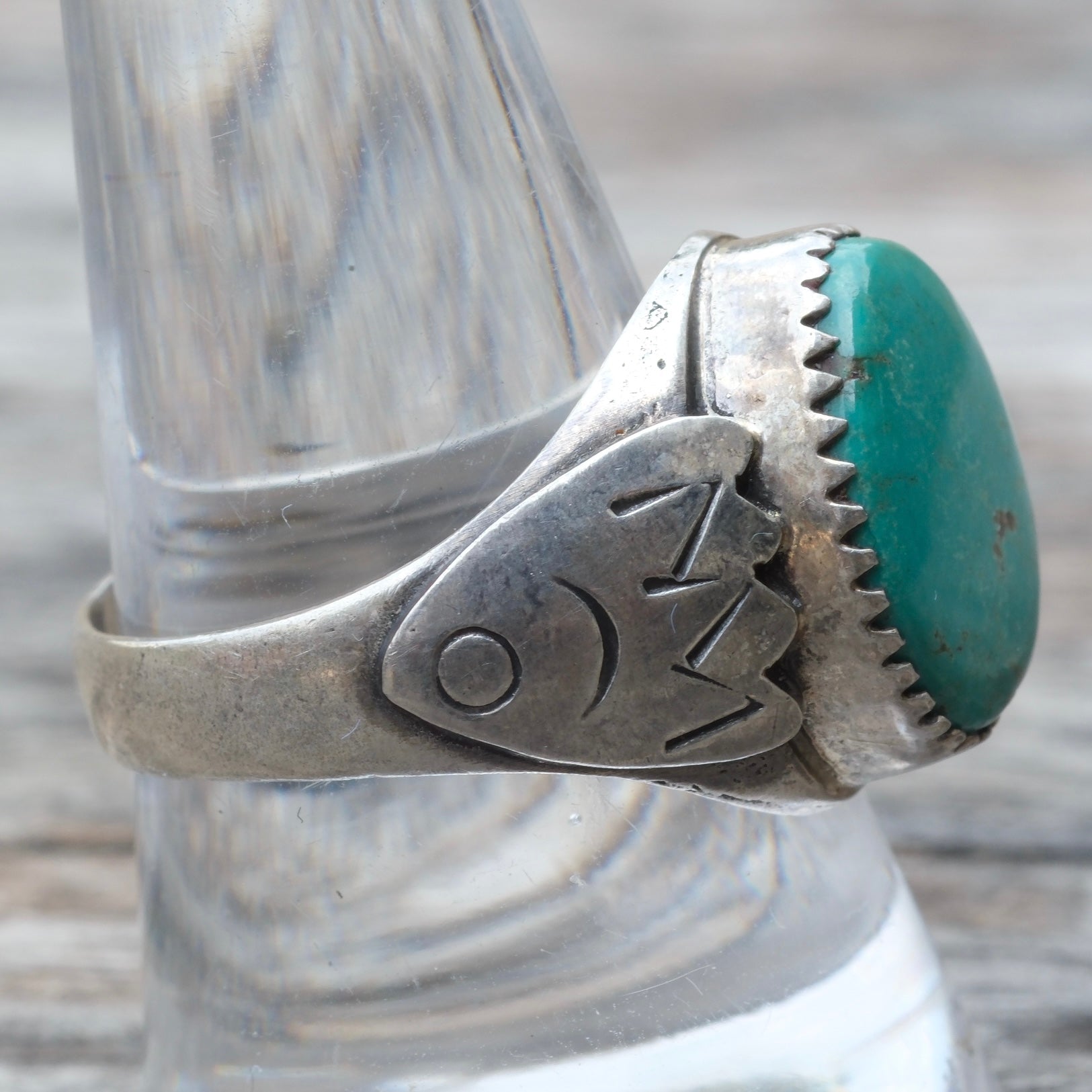 Vintage Sterling Turquoise Stamped Band Ring 9.75