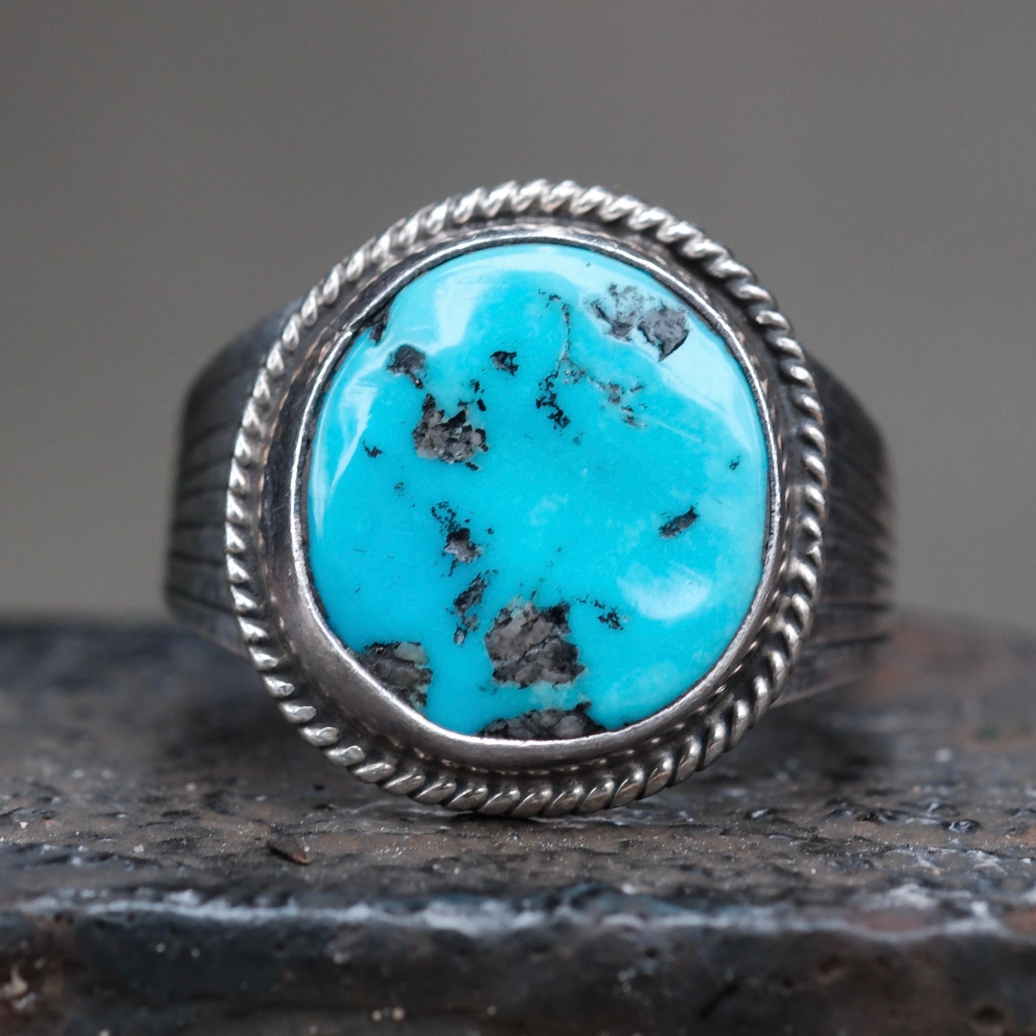 Vintage Sterling Turquoise Ribbed Band Ring 9.25