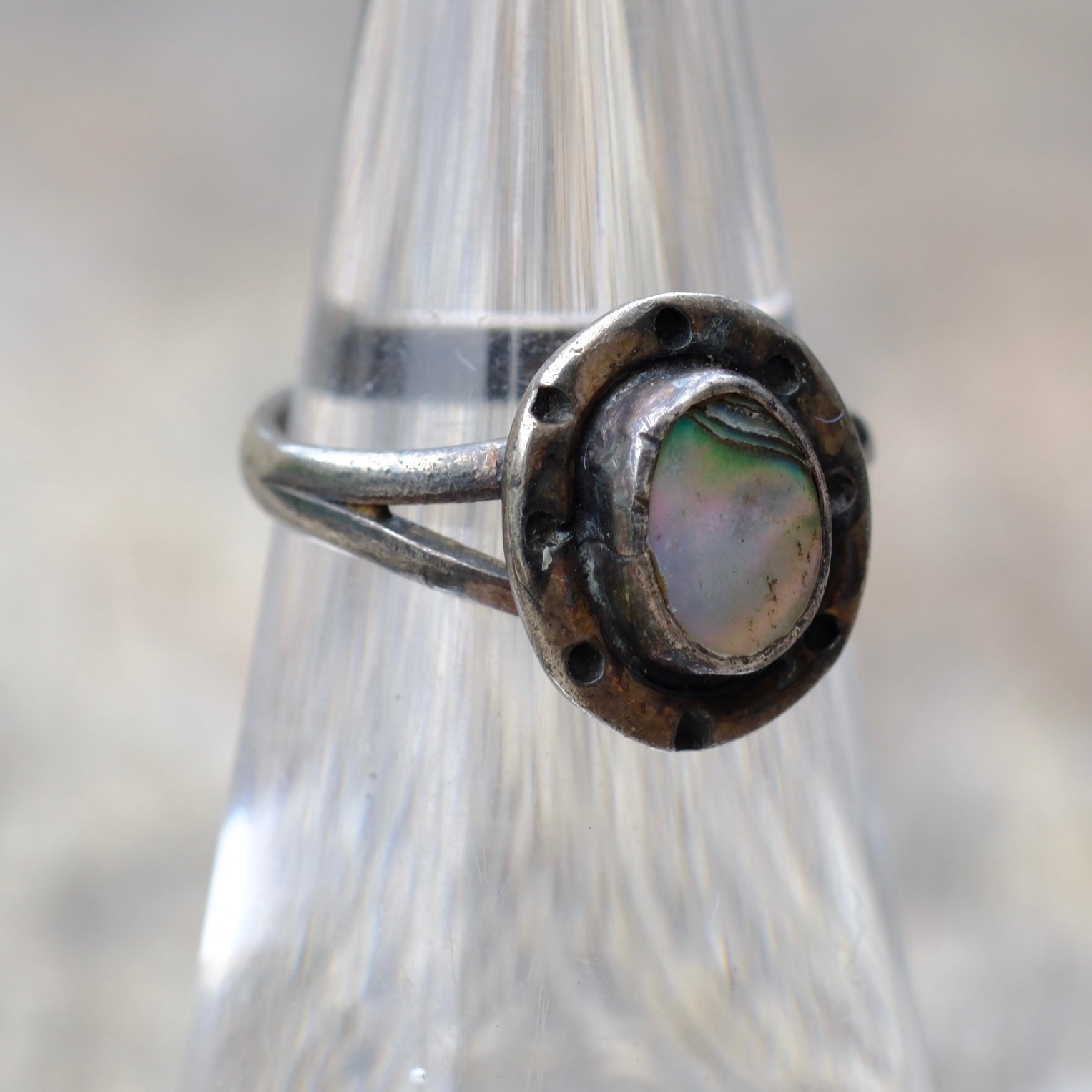 Vintage Sterling Abalone Ring 5