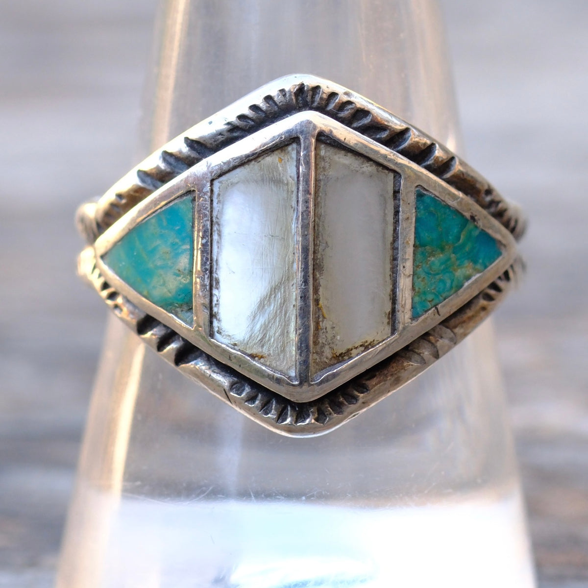 Vintage Sterling Turquoise and Mother Of Pearl Inlay Ring 10