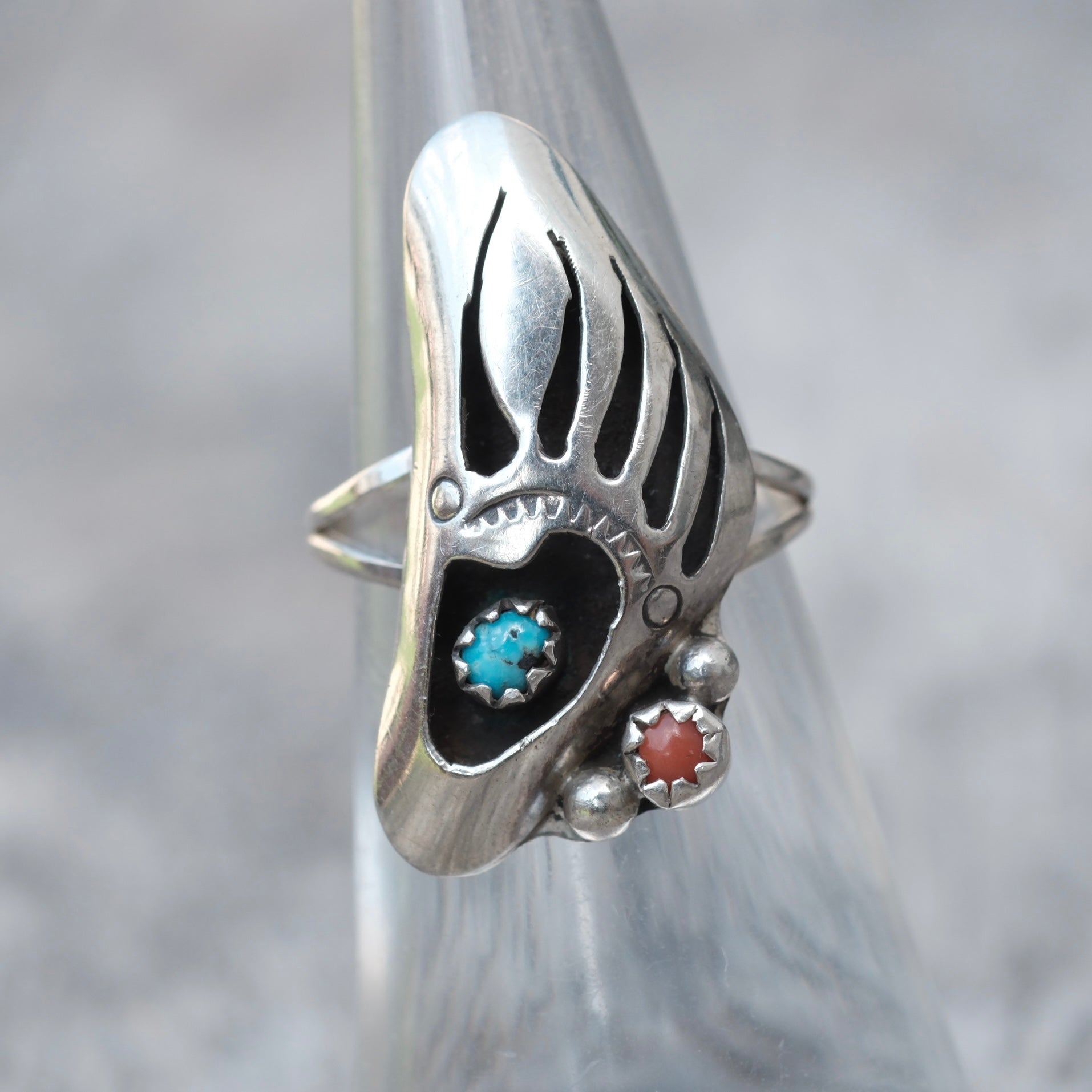 Vintage Sterling Turquoise and Coral Bear Paw Ring 5.25