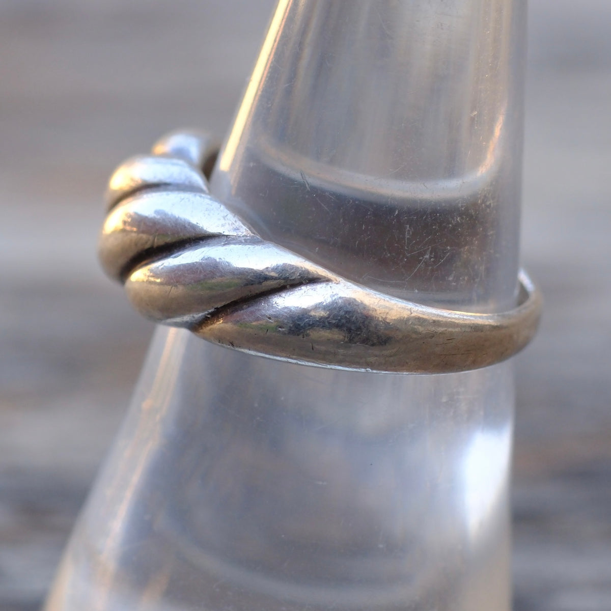 Vintage Sterling Silver Twisted Band Ring 7.75