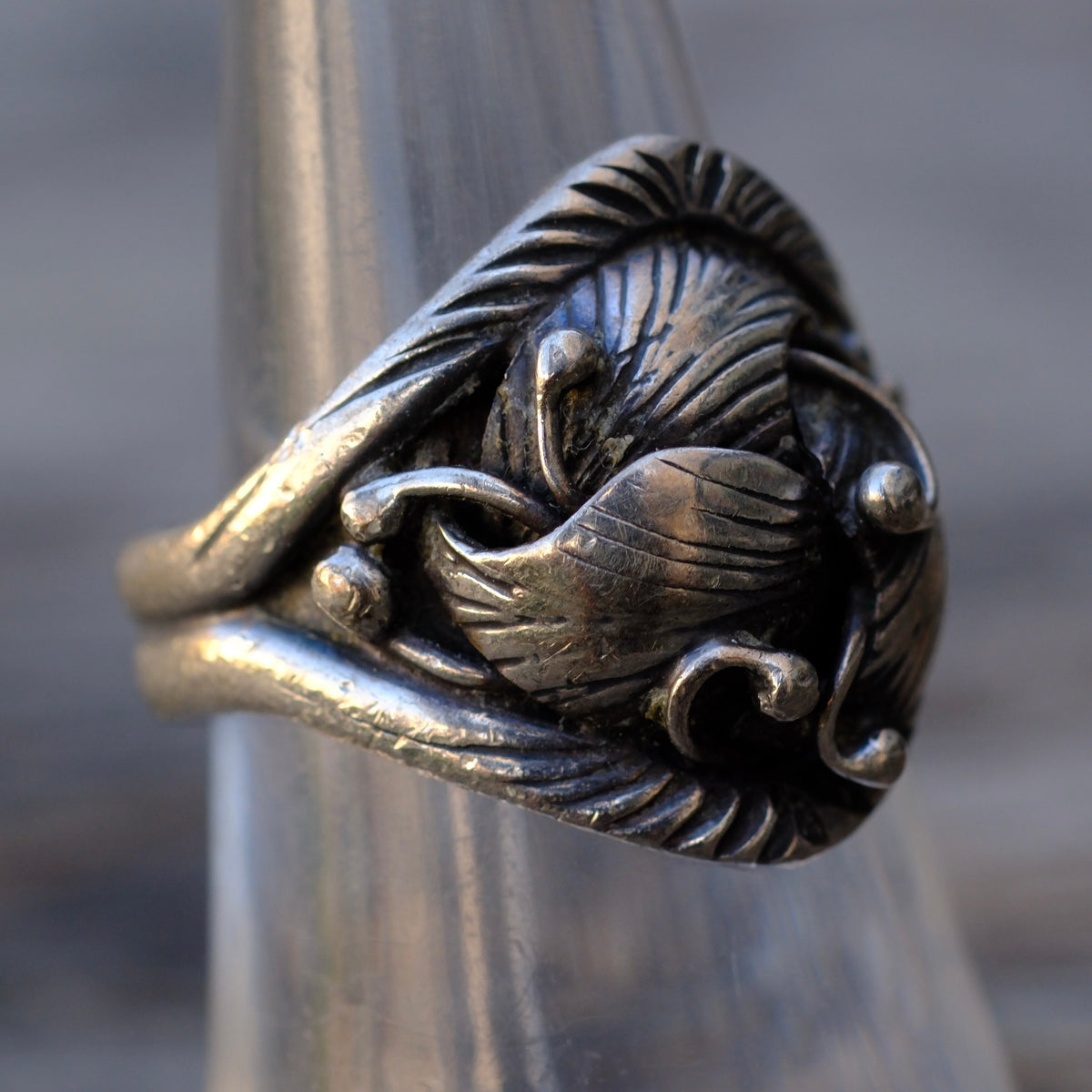 Vintage Sterling Silver Leaf Ring 7