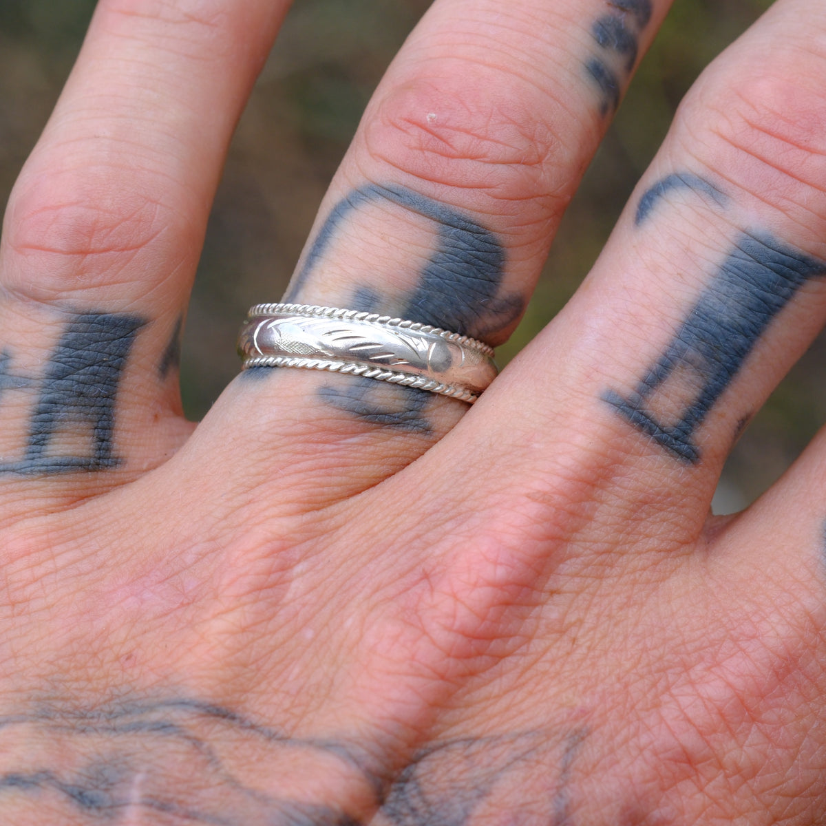 Vintage Sterling Sroll Band Ring 9.75