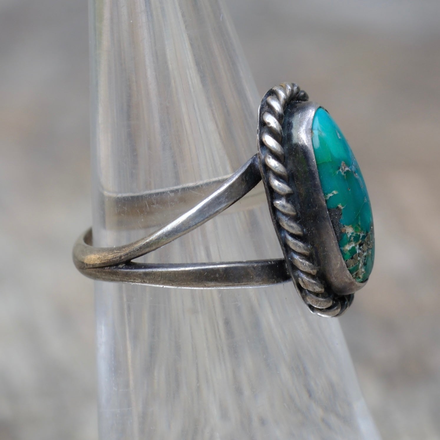 Vintage Sterling Turquoise Roper Ring 5