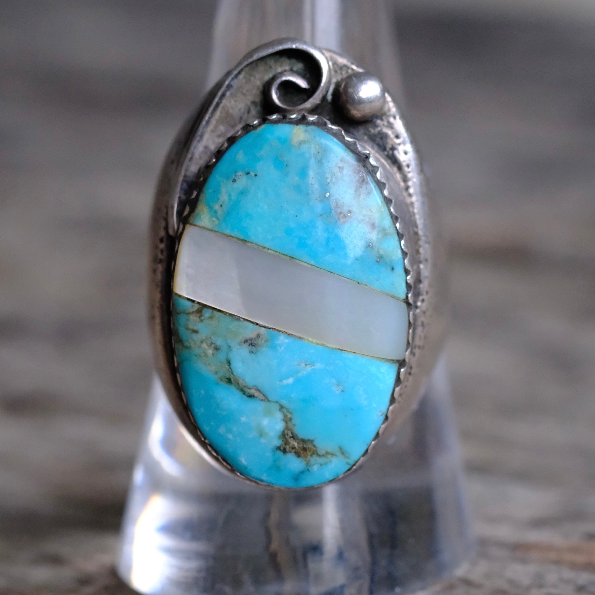 Vintage Sterling Turquoise and Mother Of Pearl Inlay Ring 9.5