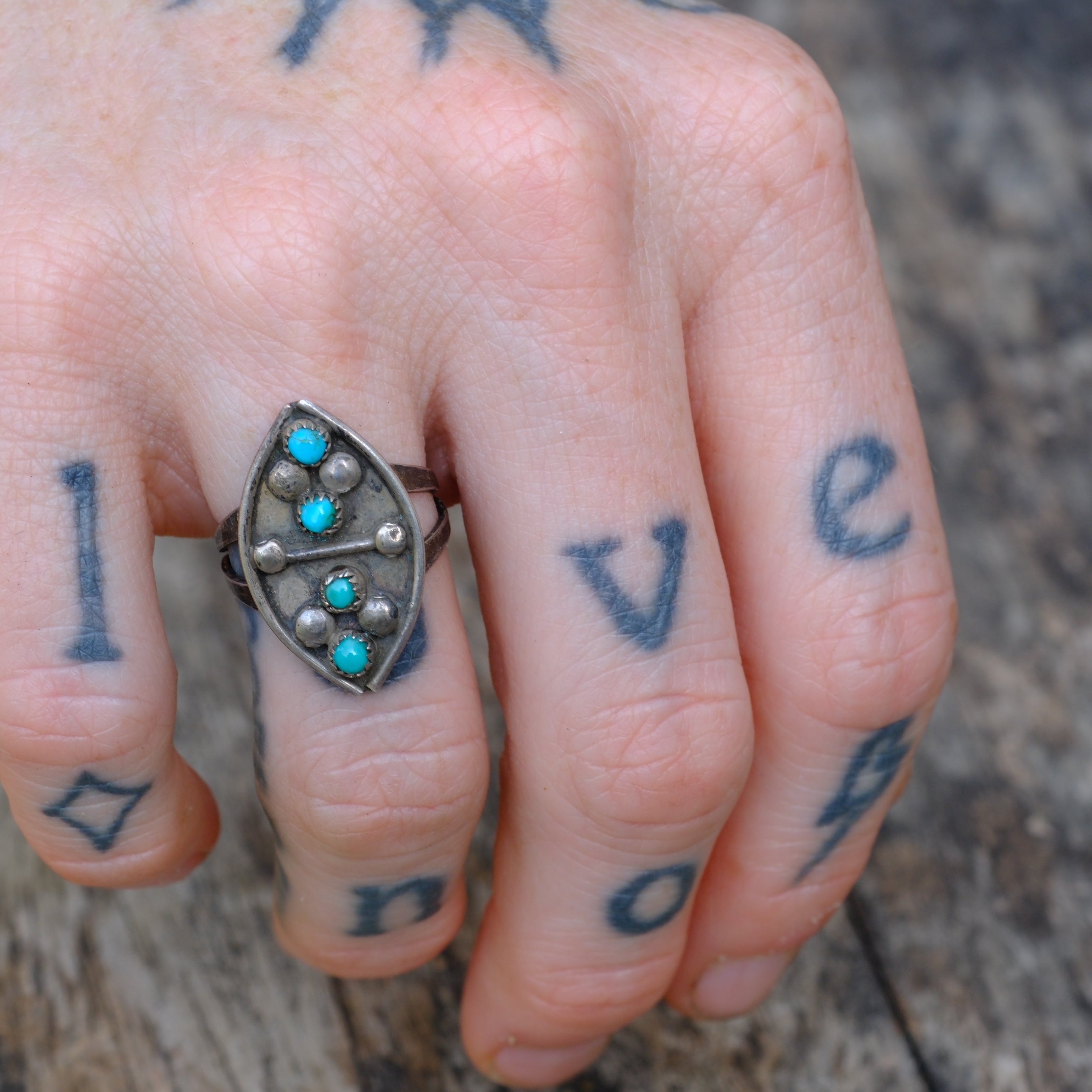 Vintage Sterling Turquoise Ring 5.75