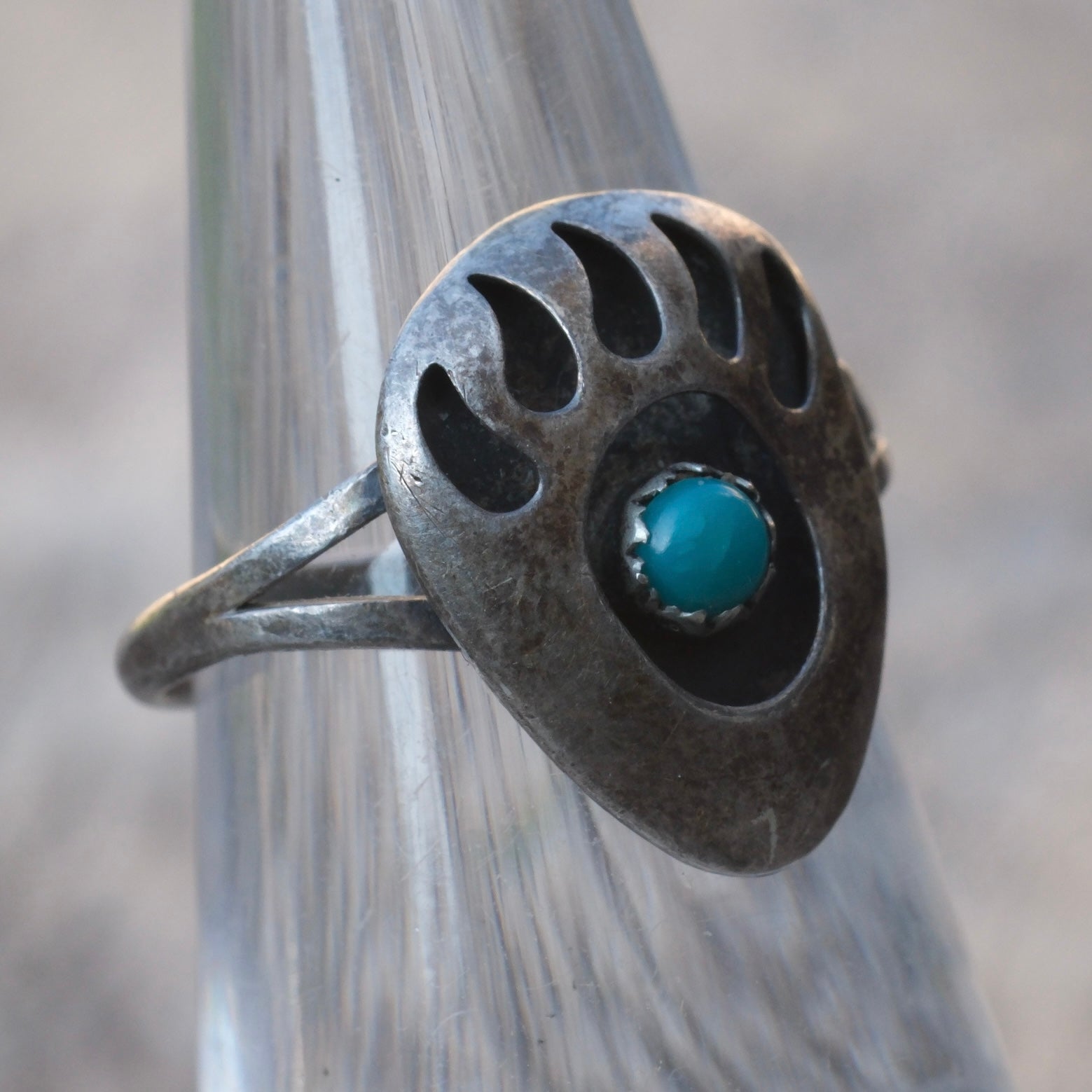 Vintage Sterling Turquoise Bear Paw Ring 5.5