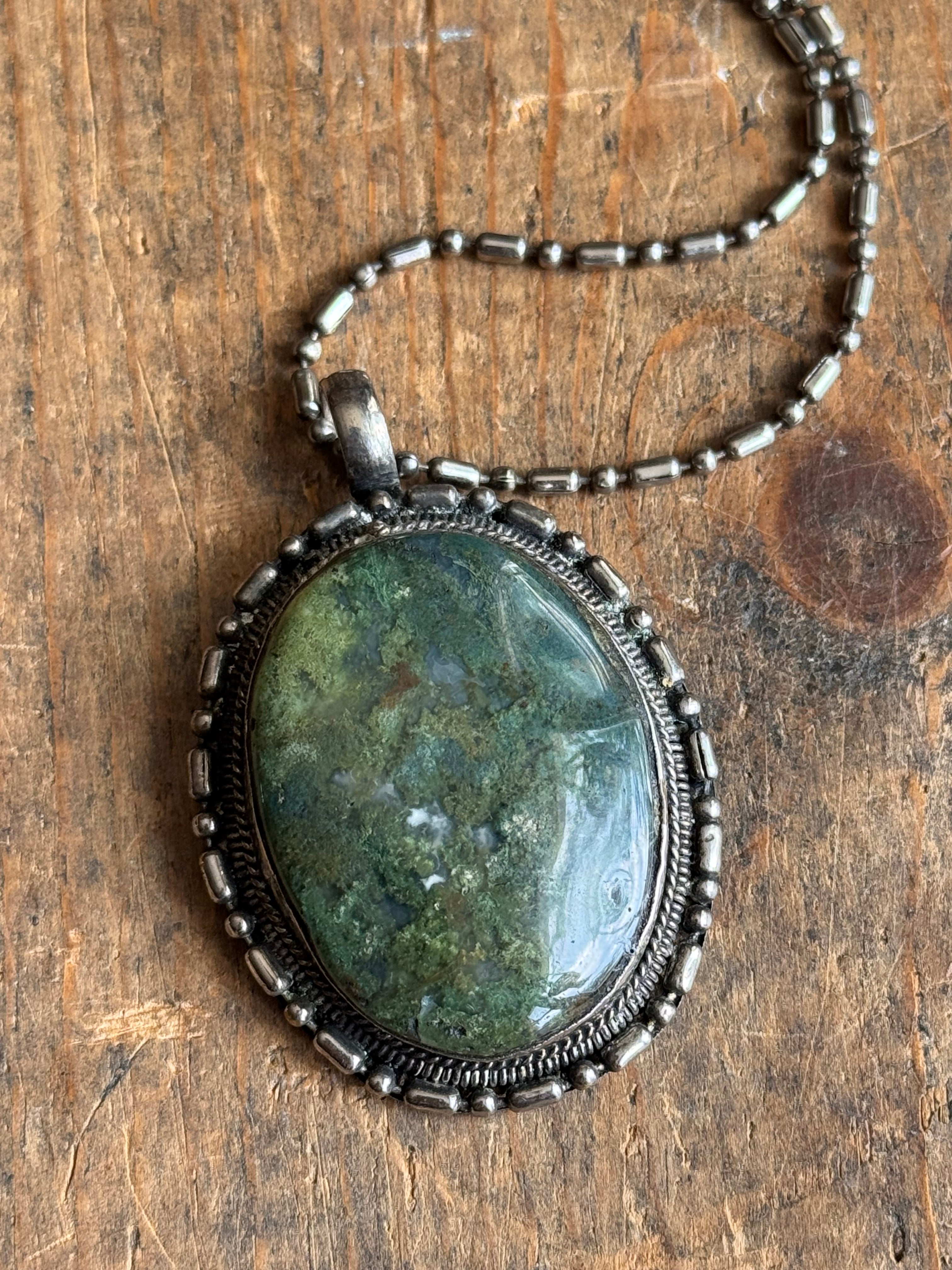 Vintage Sterling Silver Moss Agate Dappled Necklace