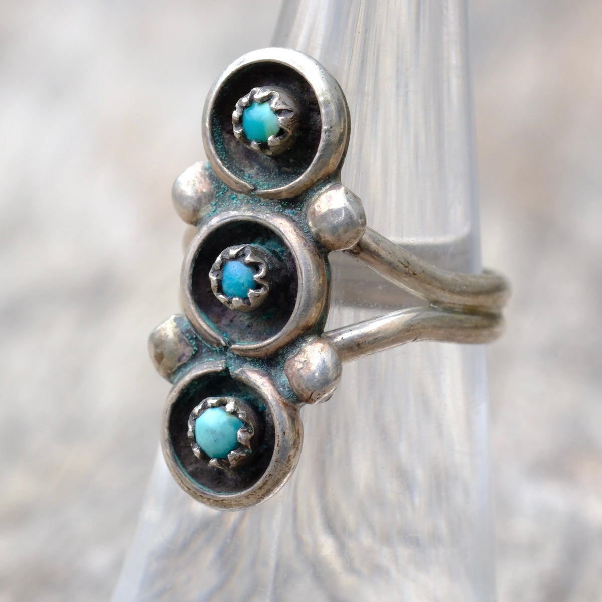 Vintage Sterling 3-Stone Turquoise Ring 5.75
