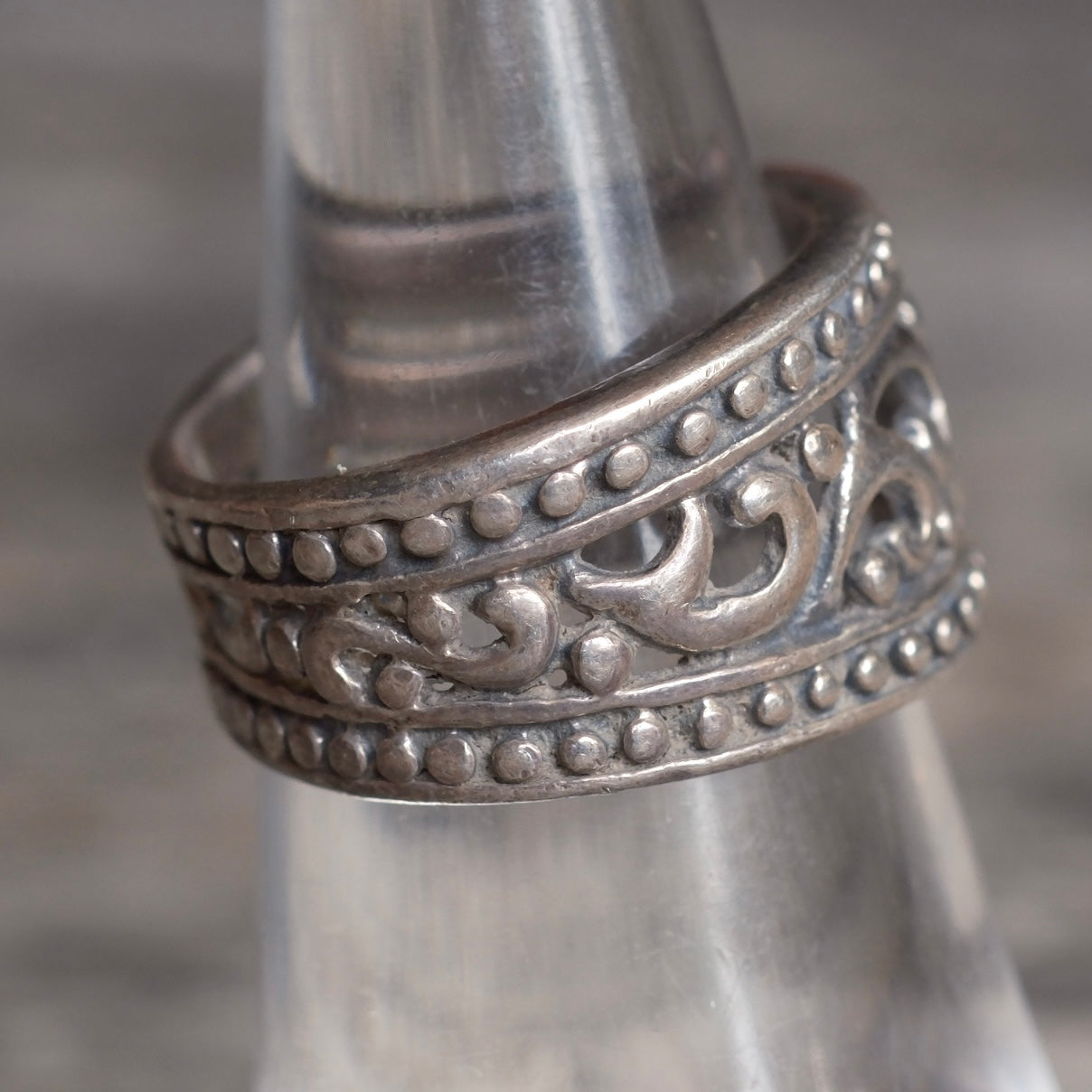 Vintage Sterling Silver Scroll Band Ring 6.75
