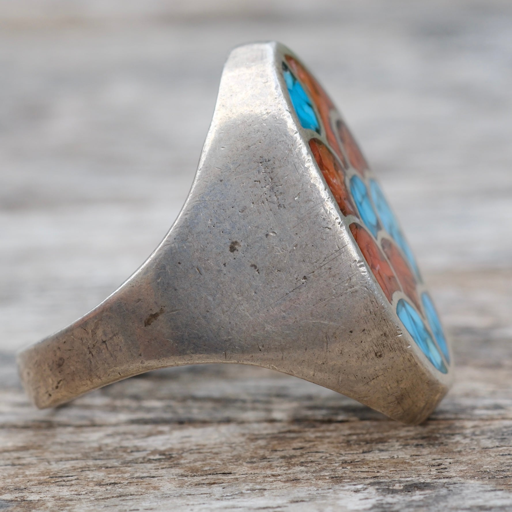 Vintage Sterling Crushed Turquoise and Coral Inlay Ring 11.5