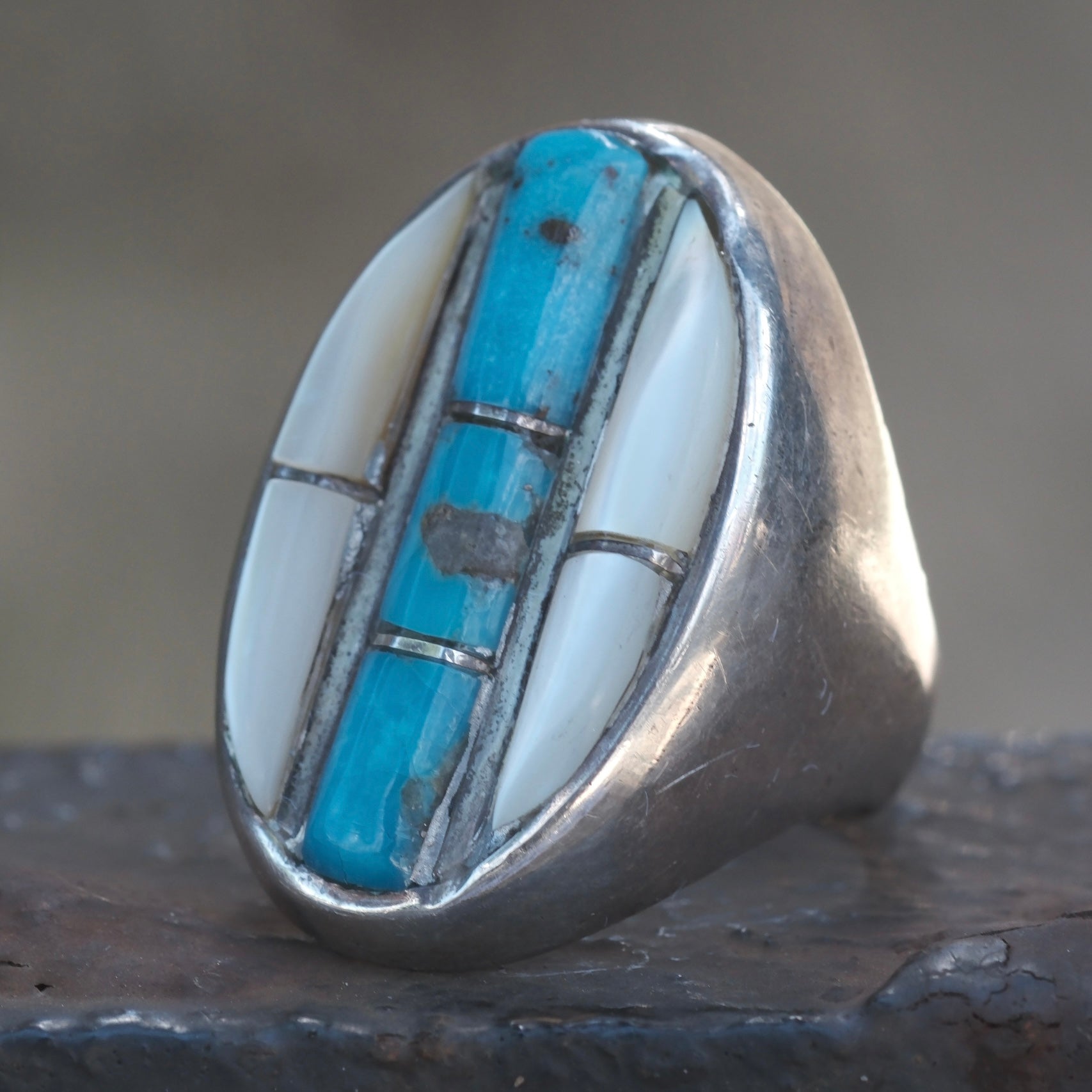 Vintager Sterling Turquoise and Mother Of Pearl Inlay Ring 9