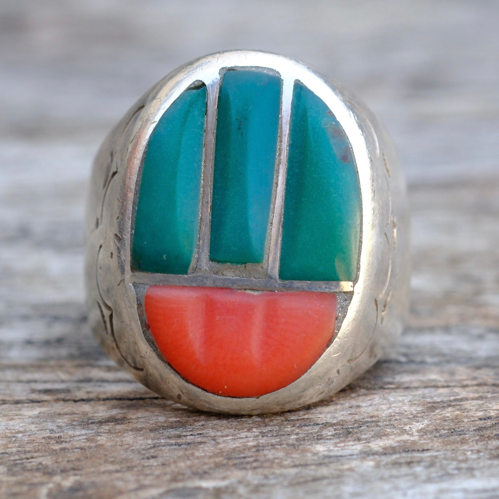 Vintage Sterling Turquoise and Coral Stamped Band Ring 7.5