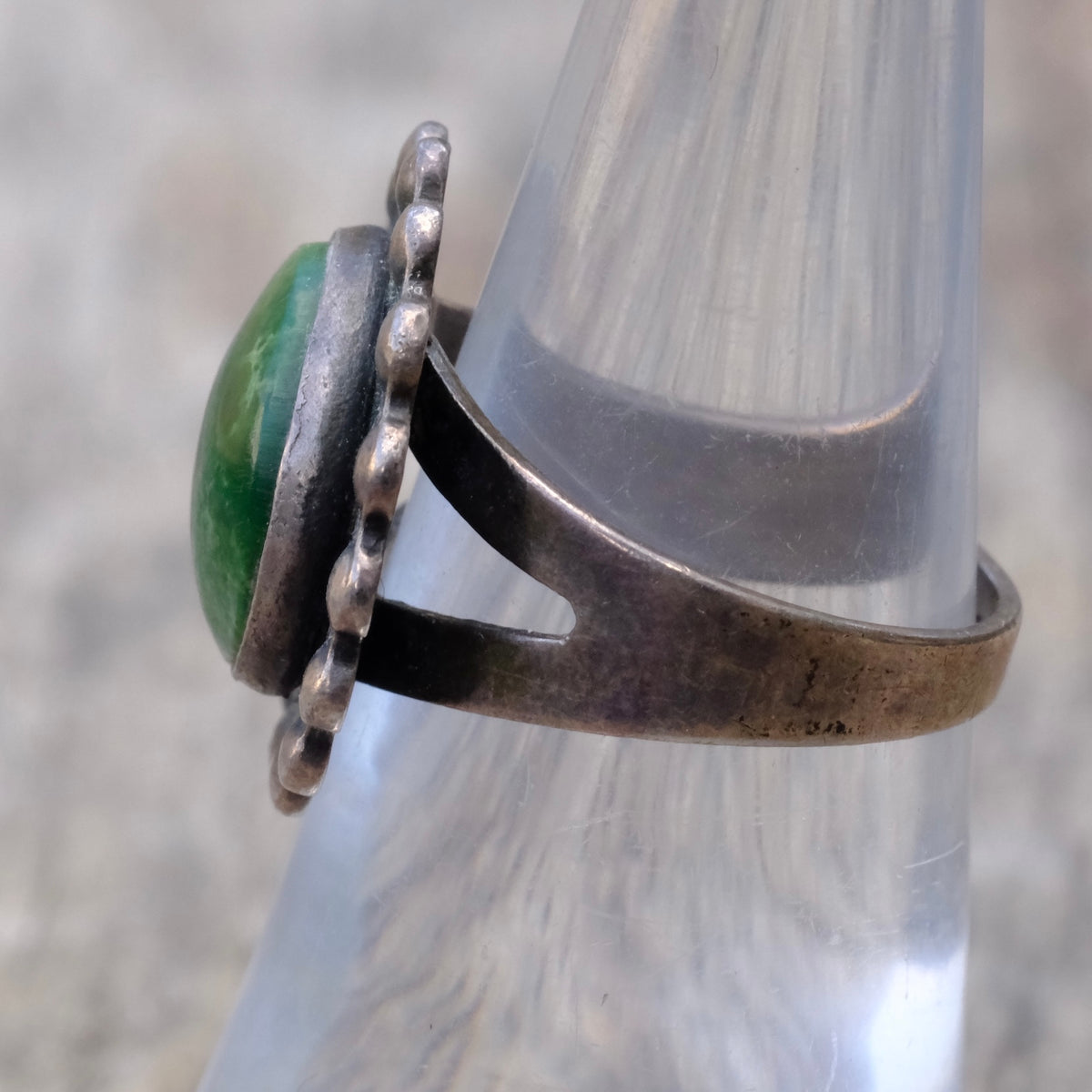 Vintage Sterling Turquoise Dot Ring 6.25
