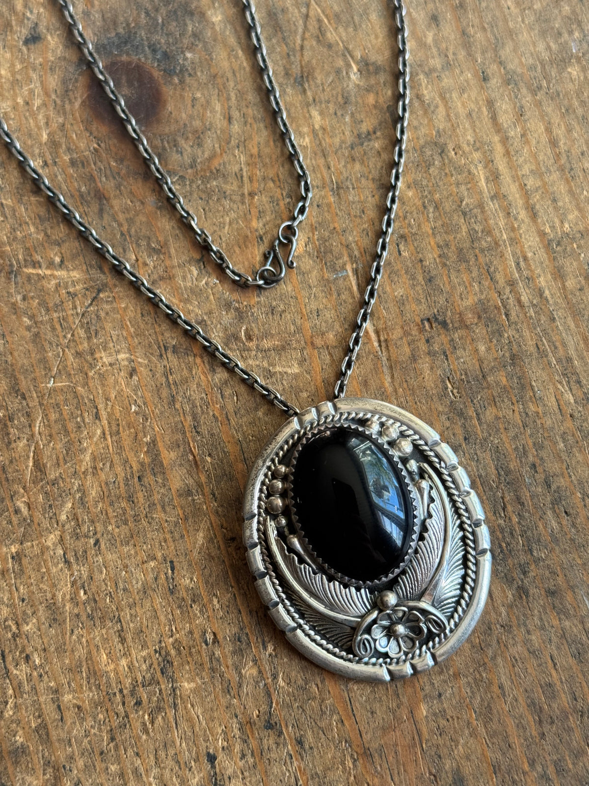 Vintage Sterling Silver Onyx Leaf Necklace
