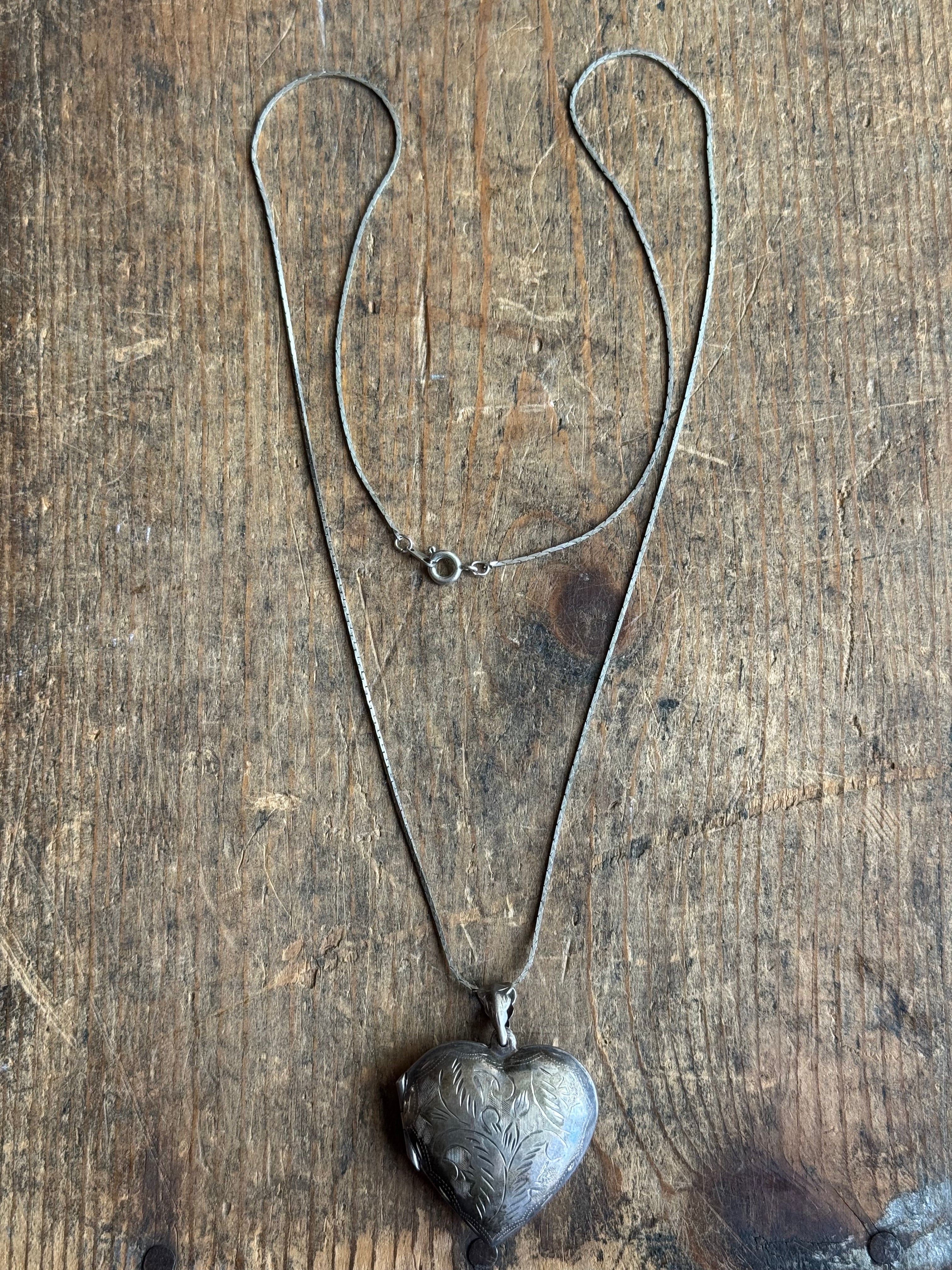 Vintage Sterling Silver Etched Heart Locket Necklace