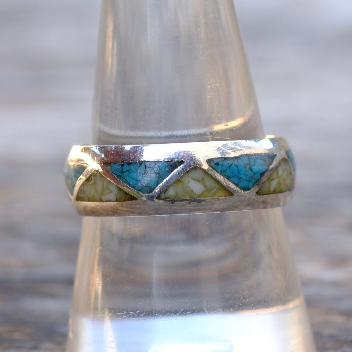 Vintage Sterling Turquoise and Mother Of Pearl Inlay Band 9.75