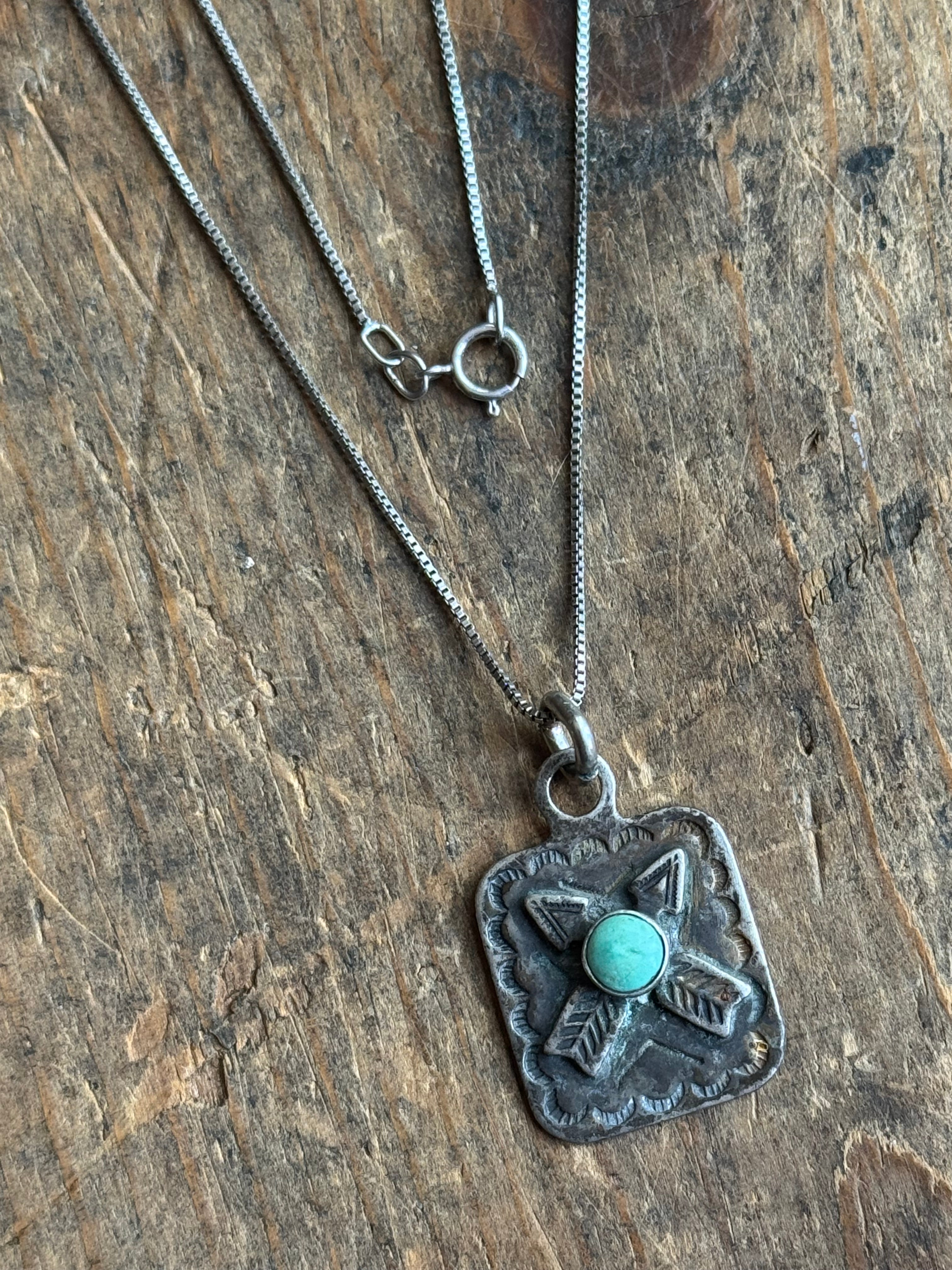 Vintage Sterling Silver Crossed Arrow Turquoise Necklace
