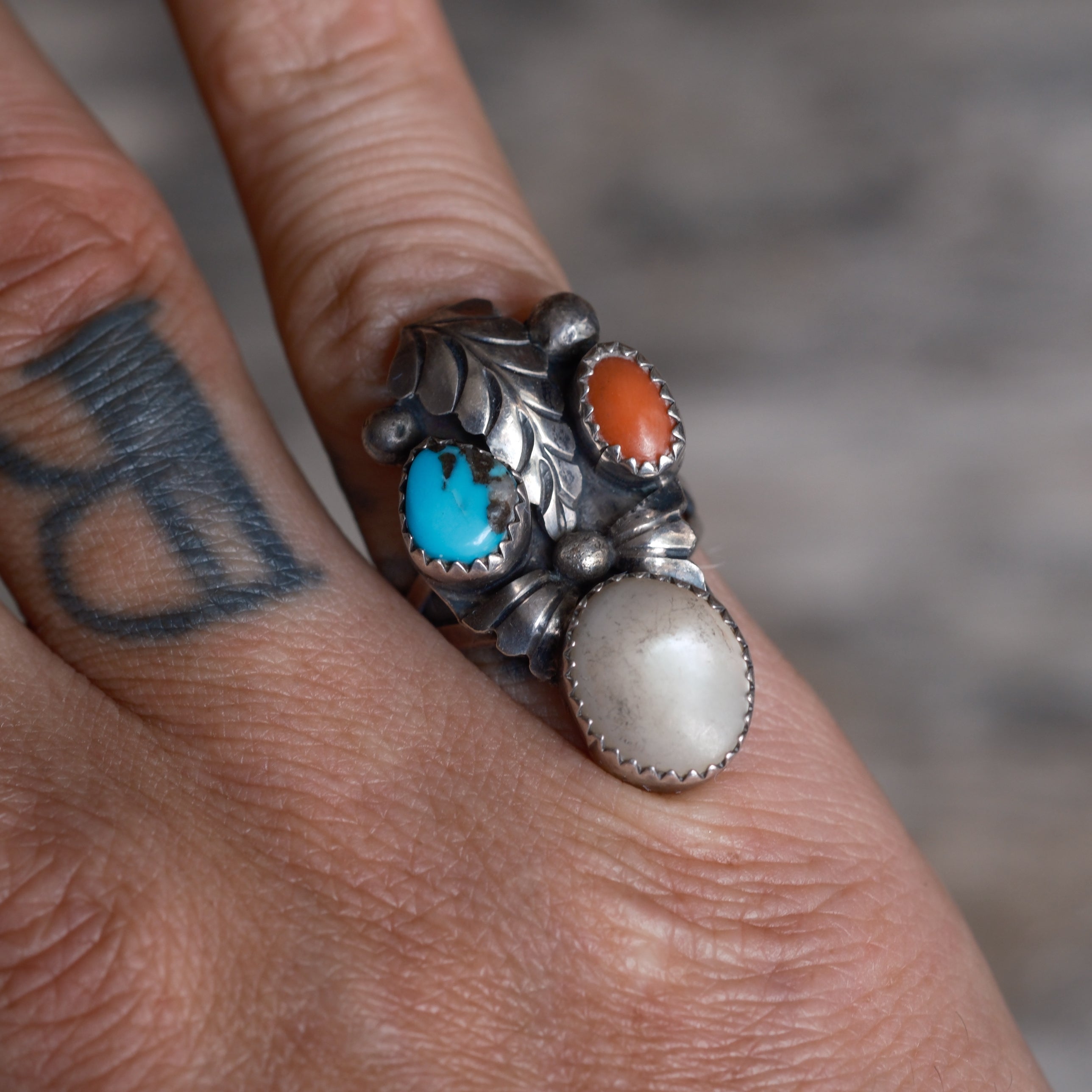 Vintage Sterling Turquoise Coral and MOP Feather Ring 6.5