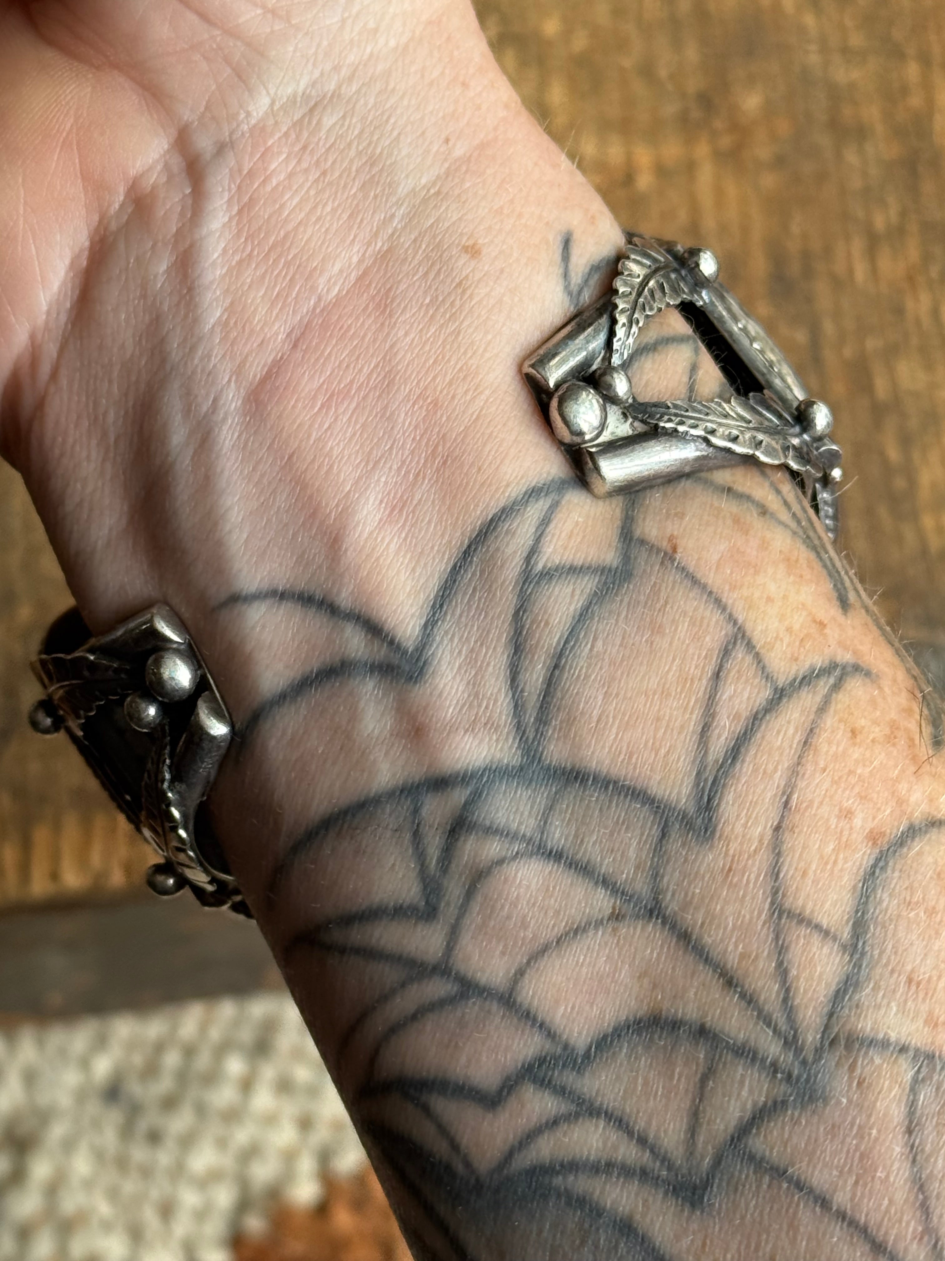Vintage Sterling Silver 3 Stone Leaf Cuff