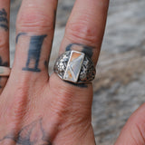Vintage Sterling Mother Of Pearl and Spiny Oyster Inlay Floral Ring 9.5