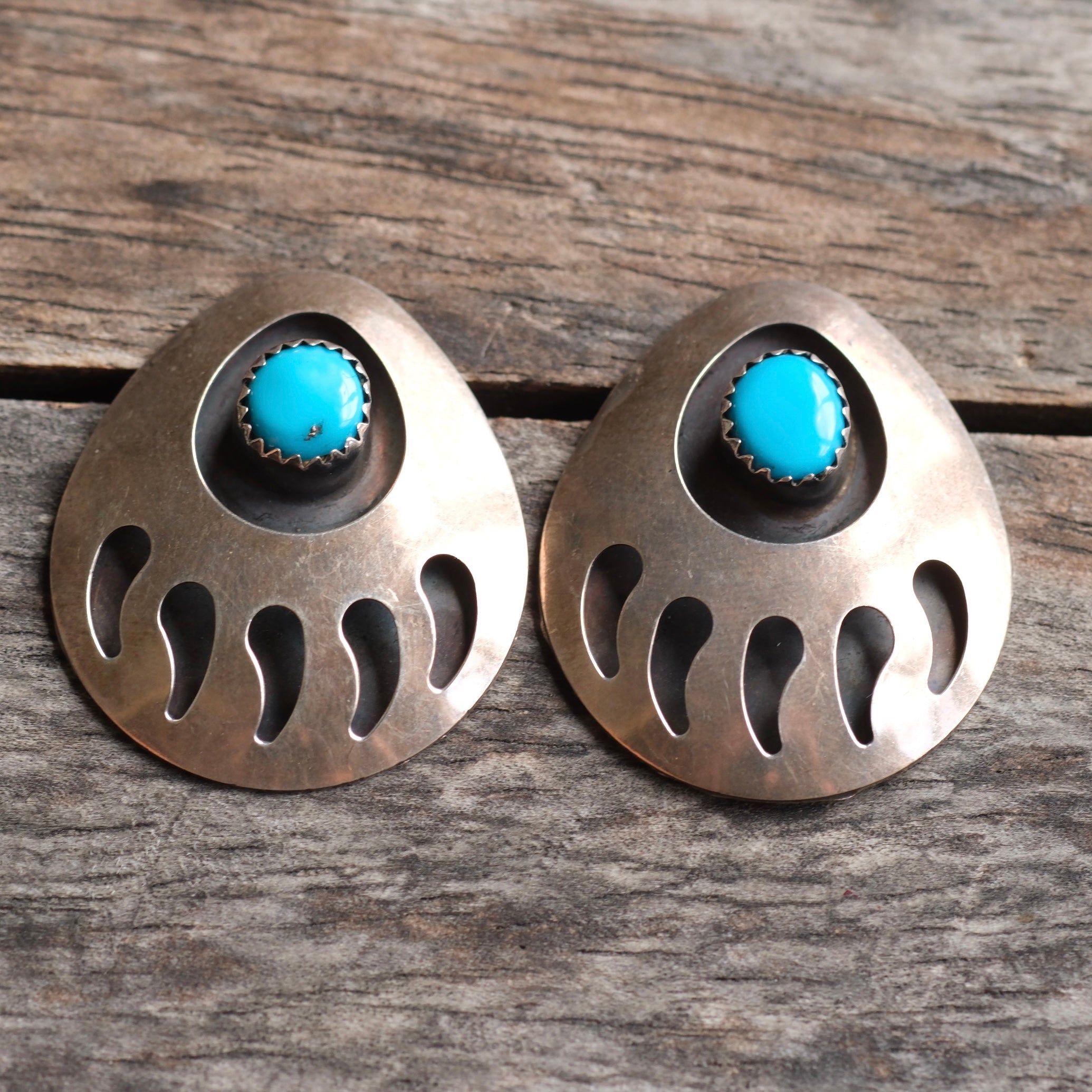 Vintage Sterling Turquoise Bear Paw Earrings