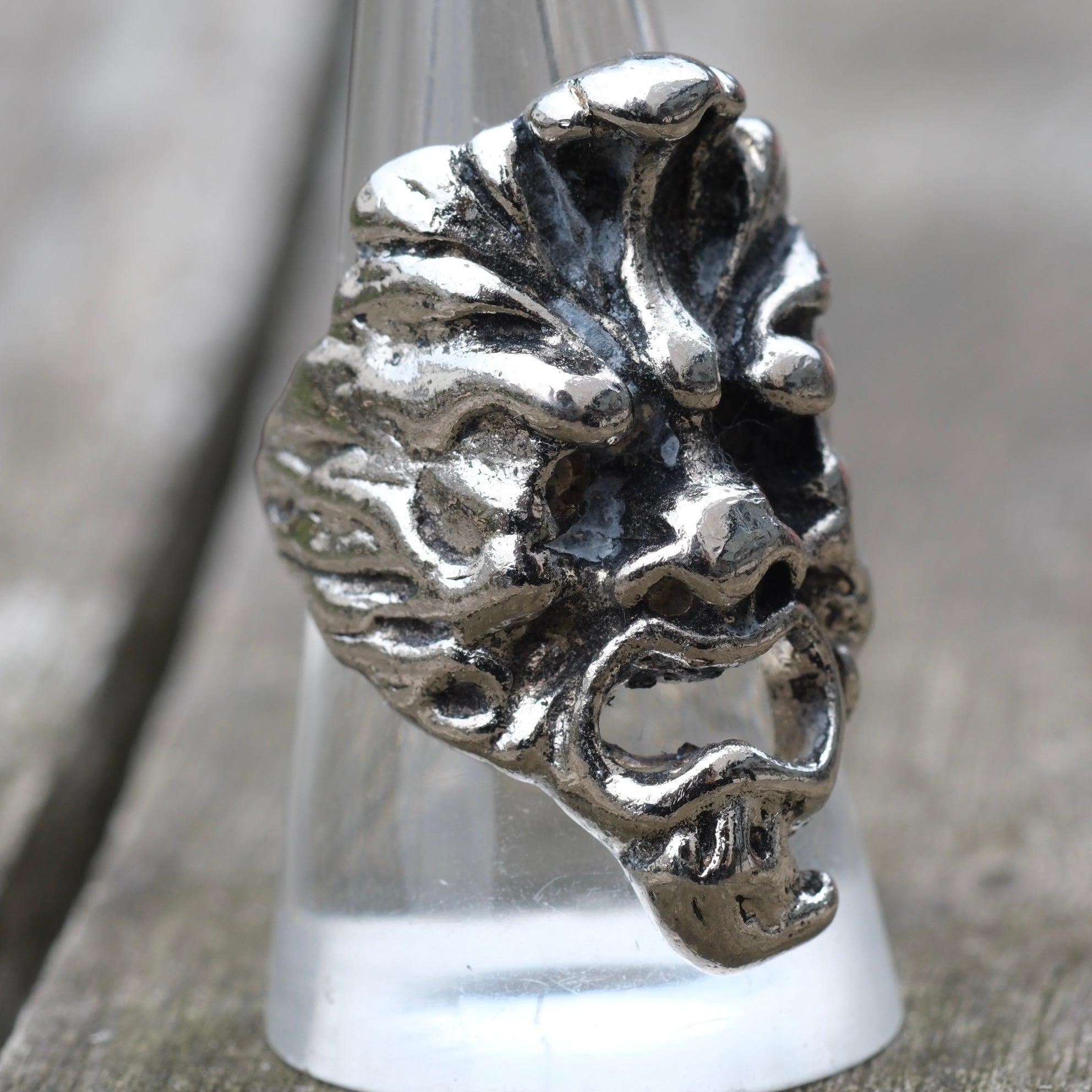 Vintage White Bronze Biker Ring 8.75